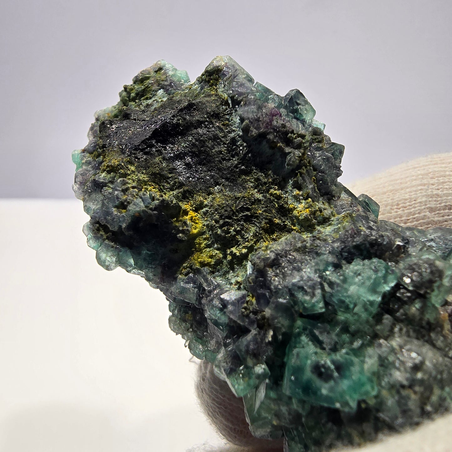 Cube de fluorite fantôme zonal, spécimen de tourmaline Schorl, Erongo, Namibie, 72 x 33 x 31 mm
