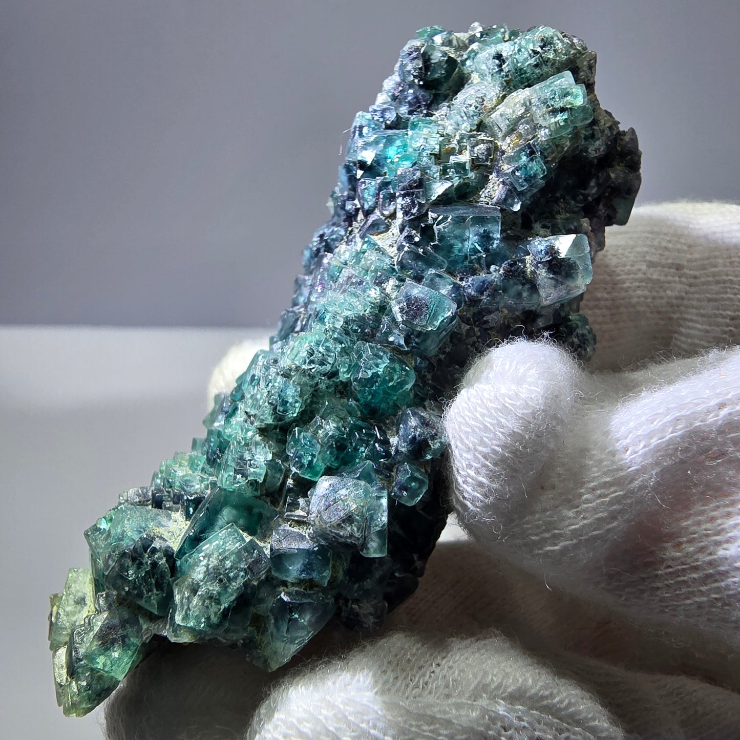 Cube de fluorite fantôme zonal, spécimen de tourmaline Schorl, Erongo, Namibie, 72 x 33 x 31 mm