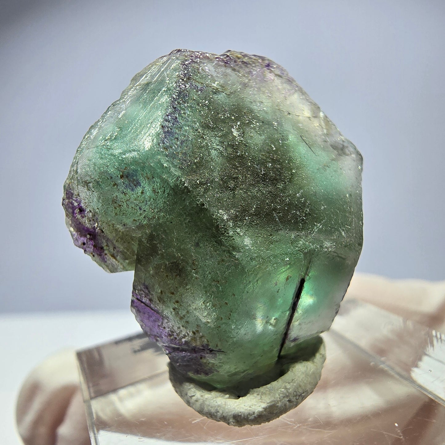 Cube hexagonal de fluorite fantôme, spécimen zonal, Erongo, Namibie, 27 x 24 x 9 mm