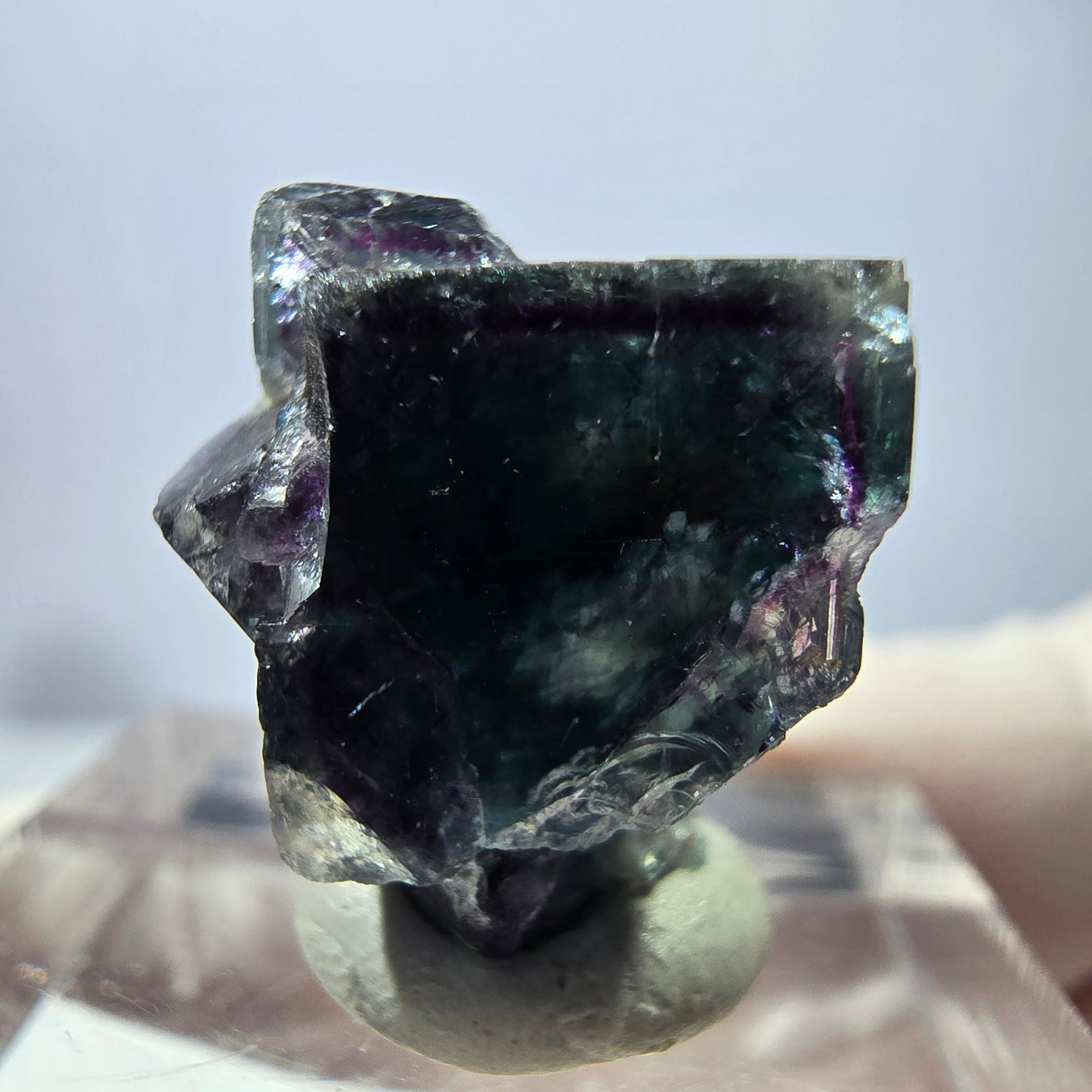 Spécimen de cube de fluorite fantôme, vert violet, Okorusu, Namibie, 18 x 14 x 12 mm