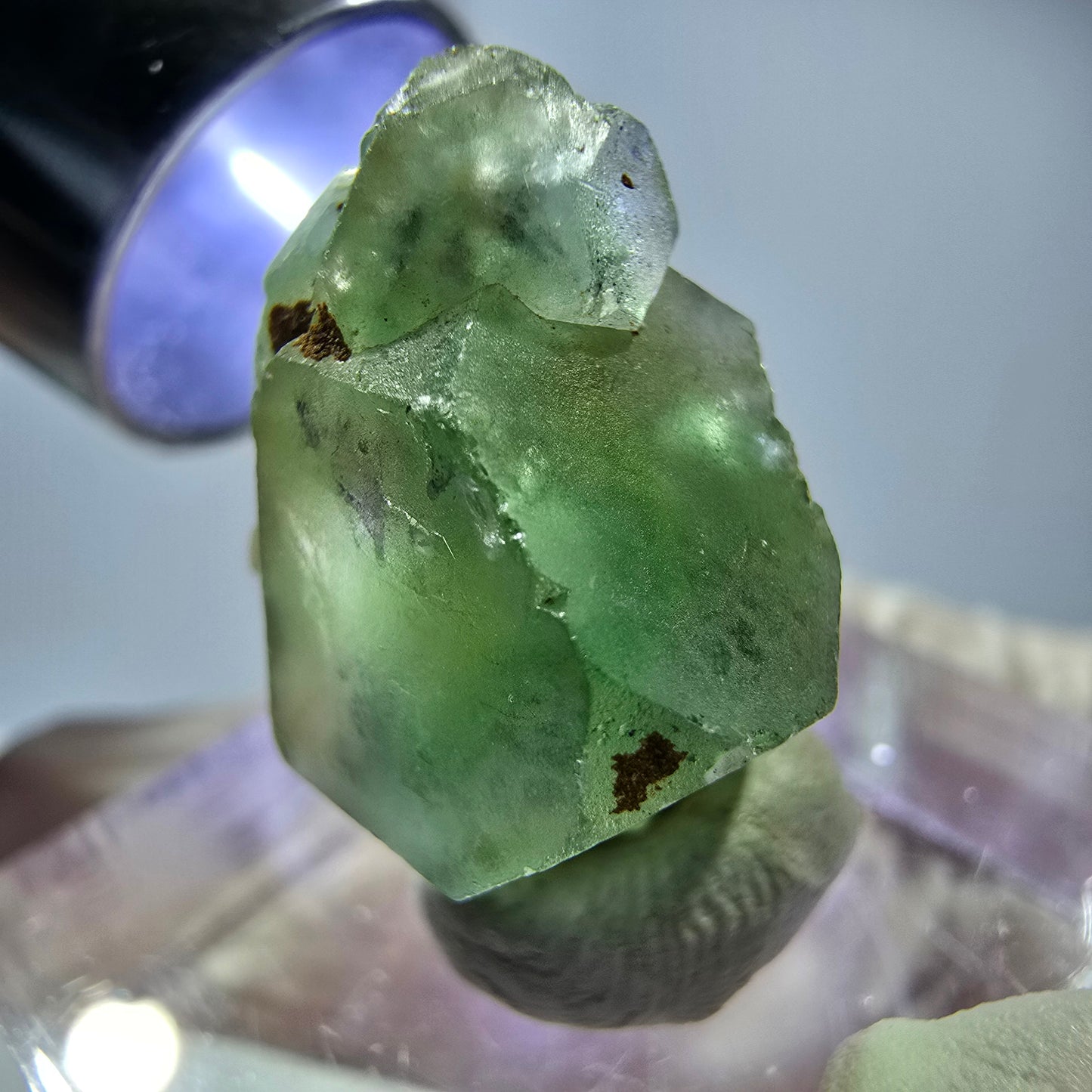Cube de fluorite fantôme, spécimen de muscovite, Erongo, Namibie, 20 x 16 x 14 mm