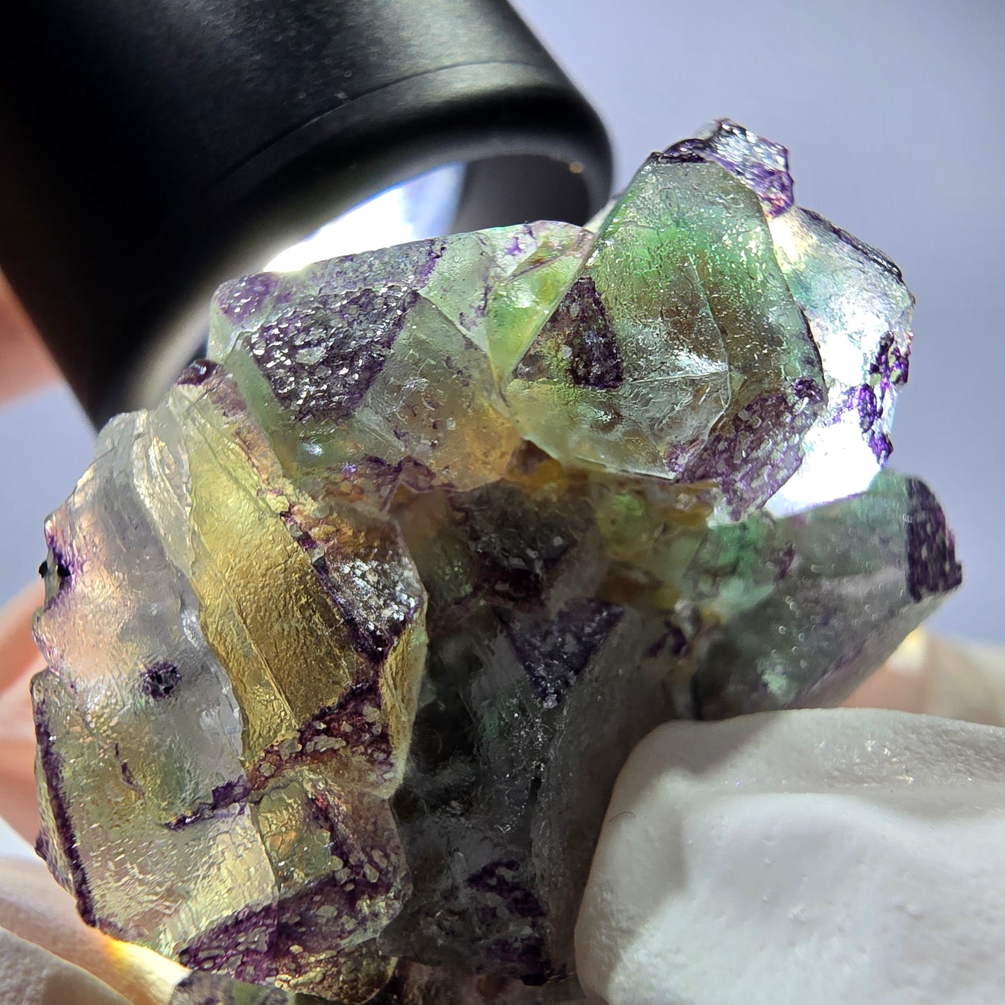 Cube de fluorite fantôme, zonal, muscovite, spécimen de tourmaline Schorl, Erongo, Namibie, 42 x 35 x 23 mm
