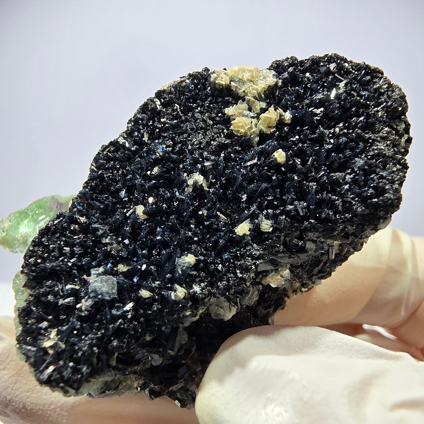 Cube de fluorite fantôme, zonal, muscovite, spécimen de tourmaline Schorl, Erongo, Namibie, 50 x 36 x 36 mm