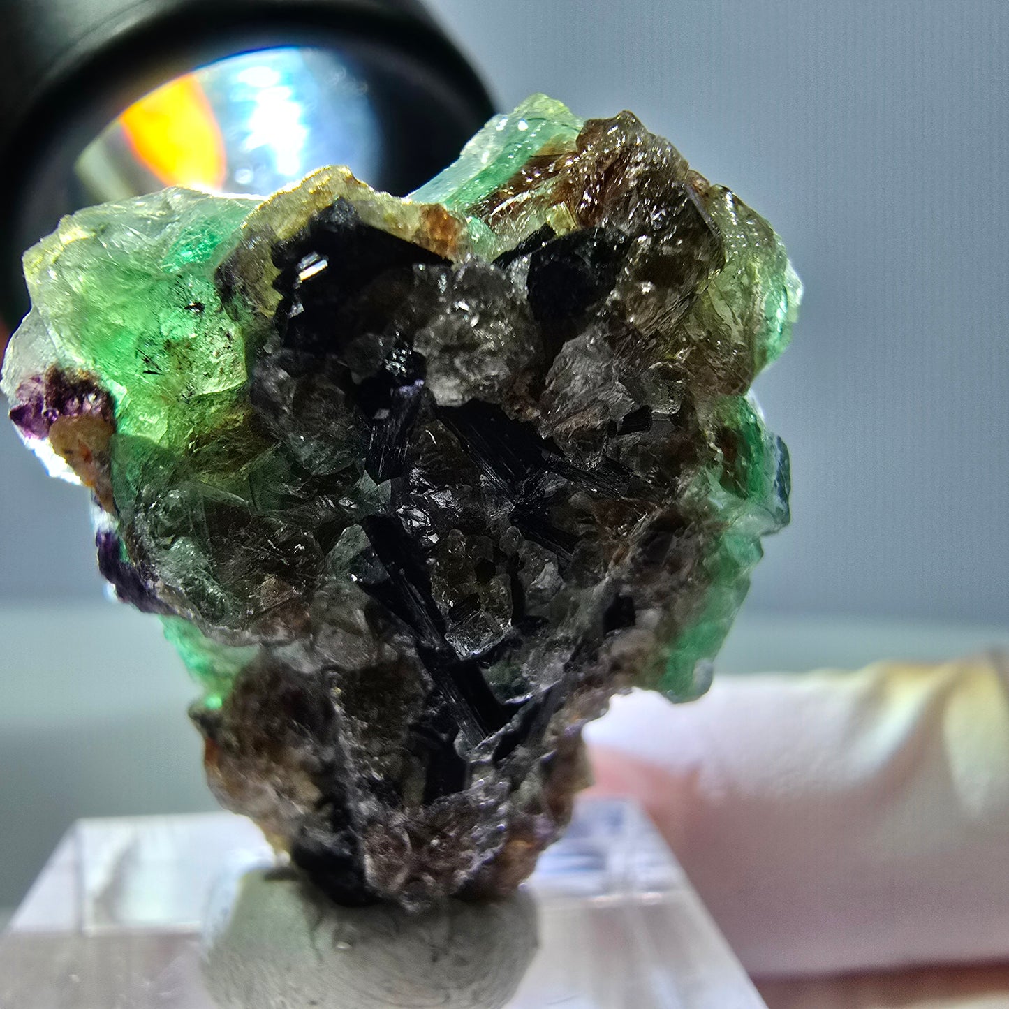 Cube de fluorite fantôme hexagonal, muscovite, tourmaline Schörl Erongo, Namibie 32*26*21mm