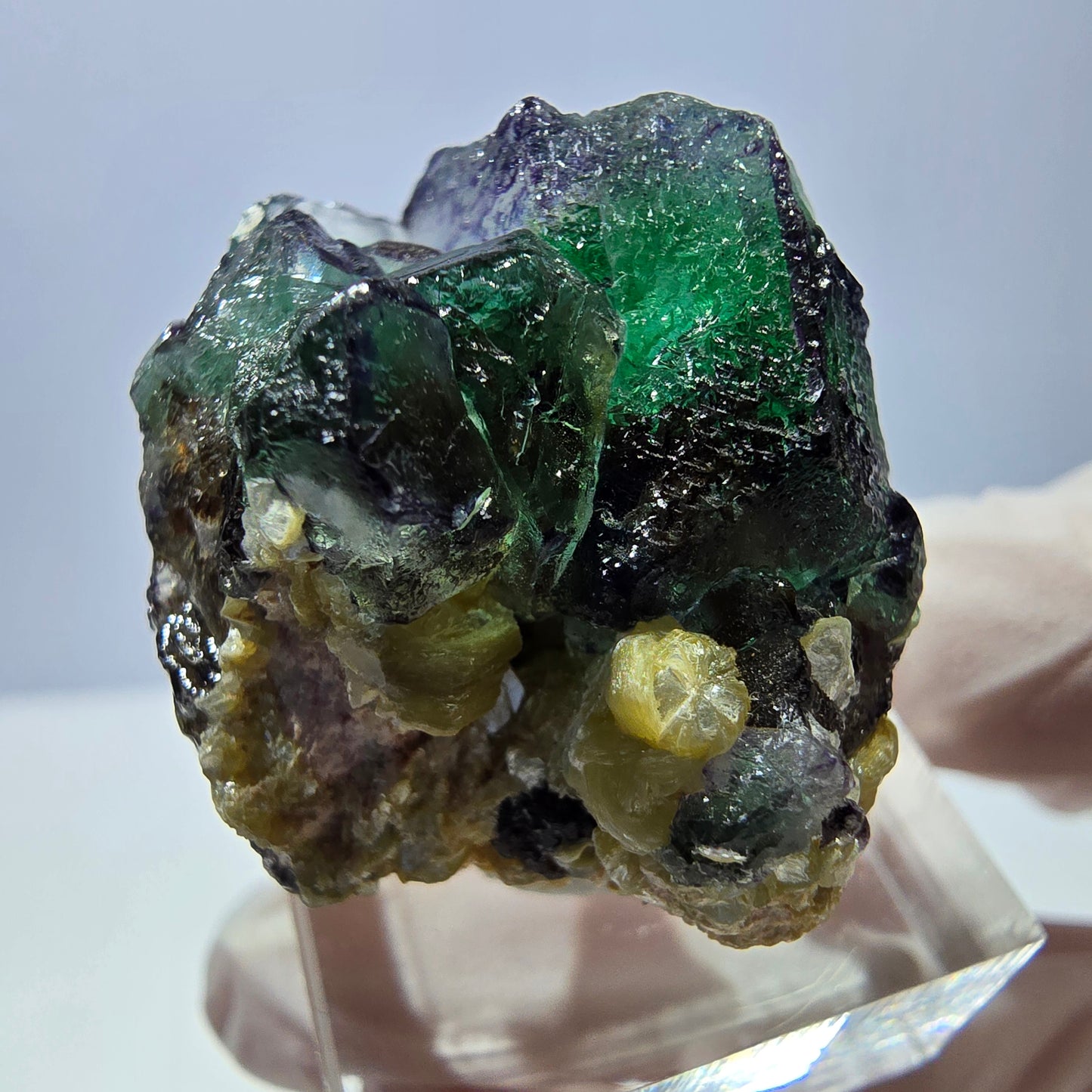 Cube de fluorite fantôme, zonal, spécimen de muscovite, Erongo, Namibie, 33 x 28 x 26 mm