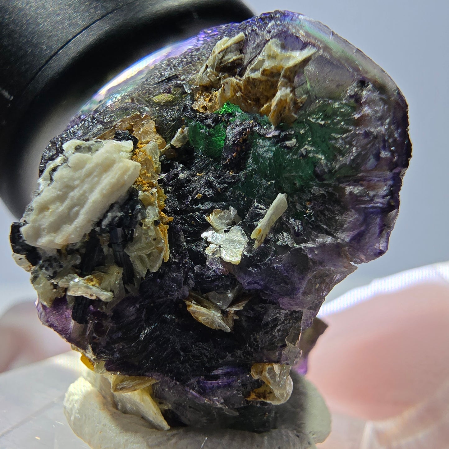 Cube de fluorite fantôme, zonal, spécimen de muscovite, Erongo, Namibie, 27 x 26 x 20 mm