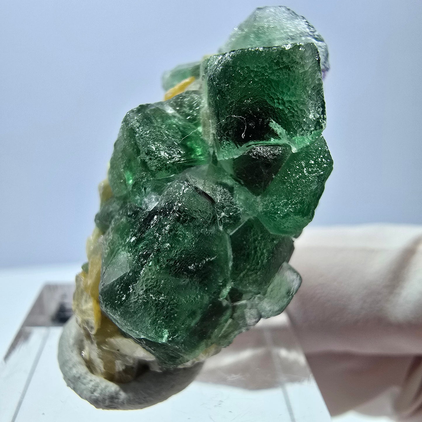 Cube de fluorite fantôme, spécimen de muscovite, Erongo, Namibie, 36 x 19 x 16 mm