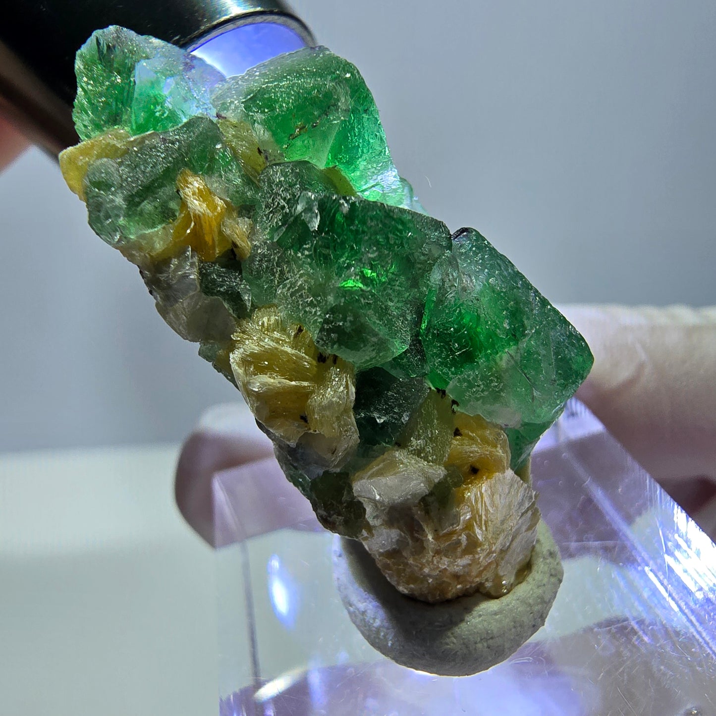 Cube de fluorite fantôme, spécimen de muscovite, Erongo, Namibie, 36 x 19 x 16 mm