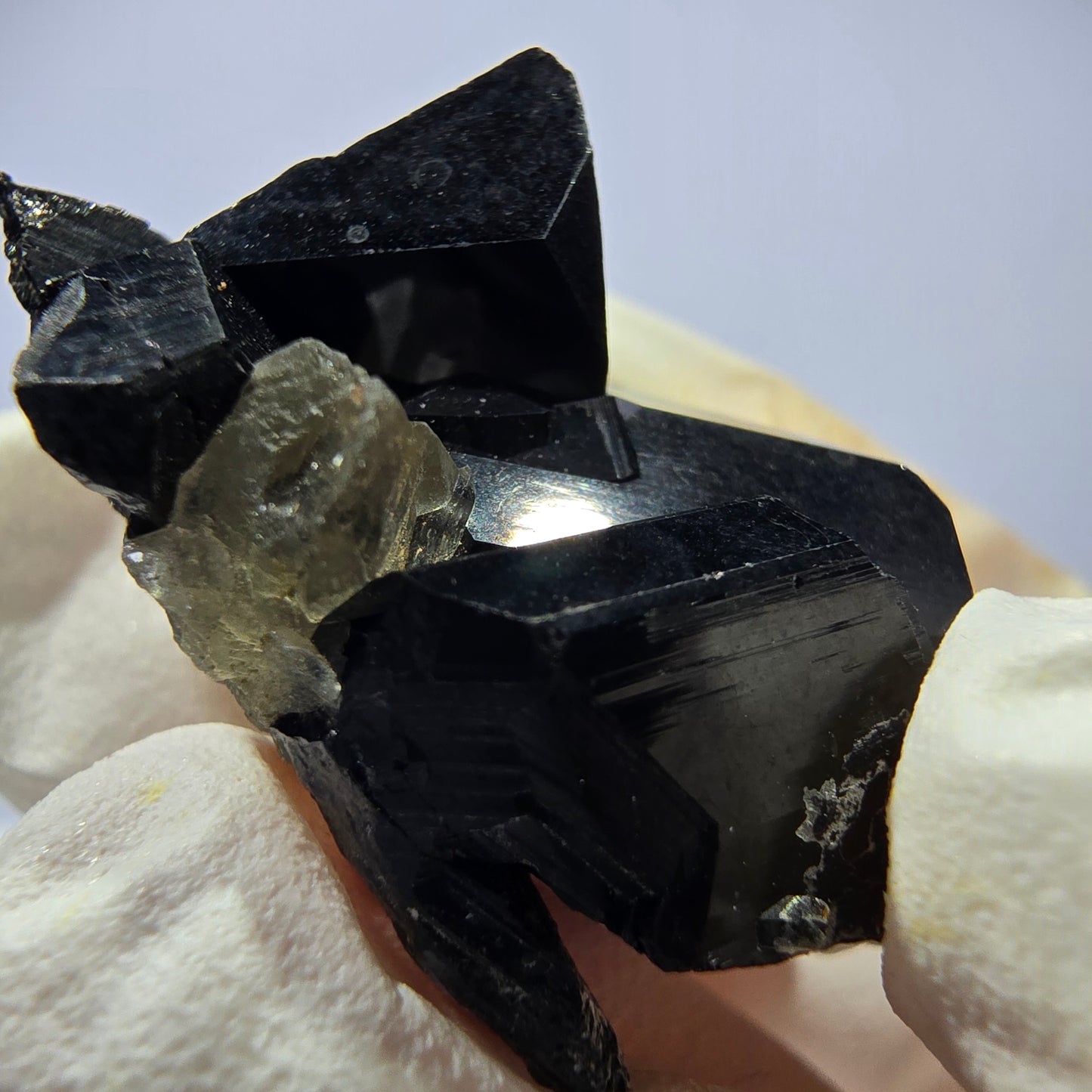 Sym. Tourmaline Schörl, quartz fumé, stade hyalite Erongo, Namibie 34*27*15mm