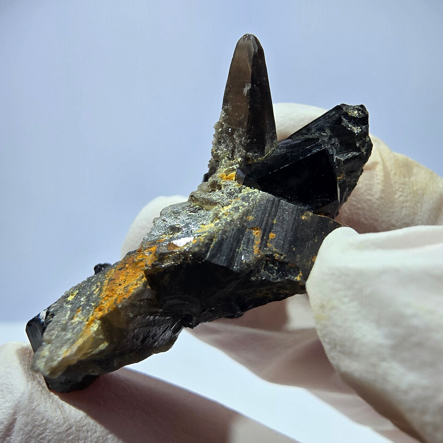 Sym. Tourmaline Schörl, stade de quartz fumé Erongo, Namibie 42*25*20mm