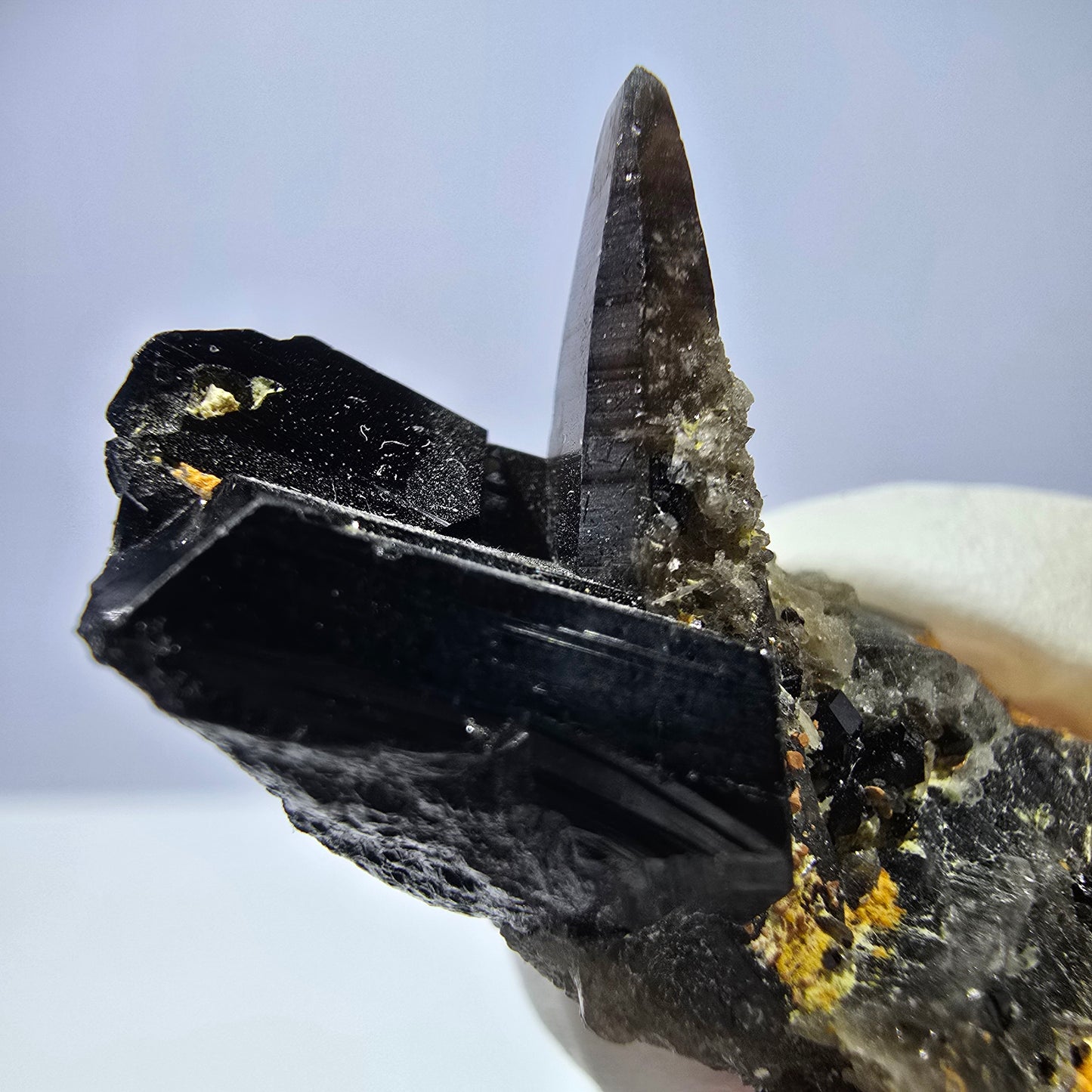Sym. Tourmaline Schörl, stade de quartz fumé Erongo, Namibie 42*25*20mm