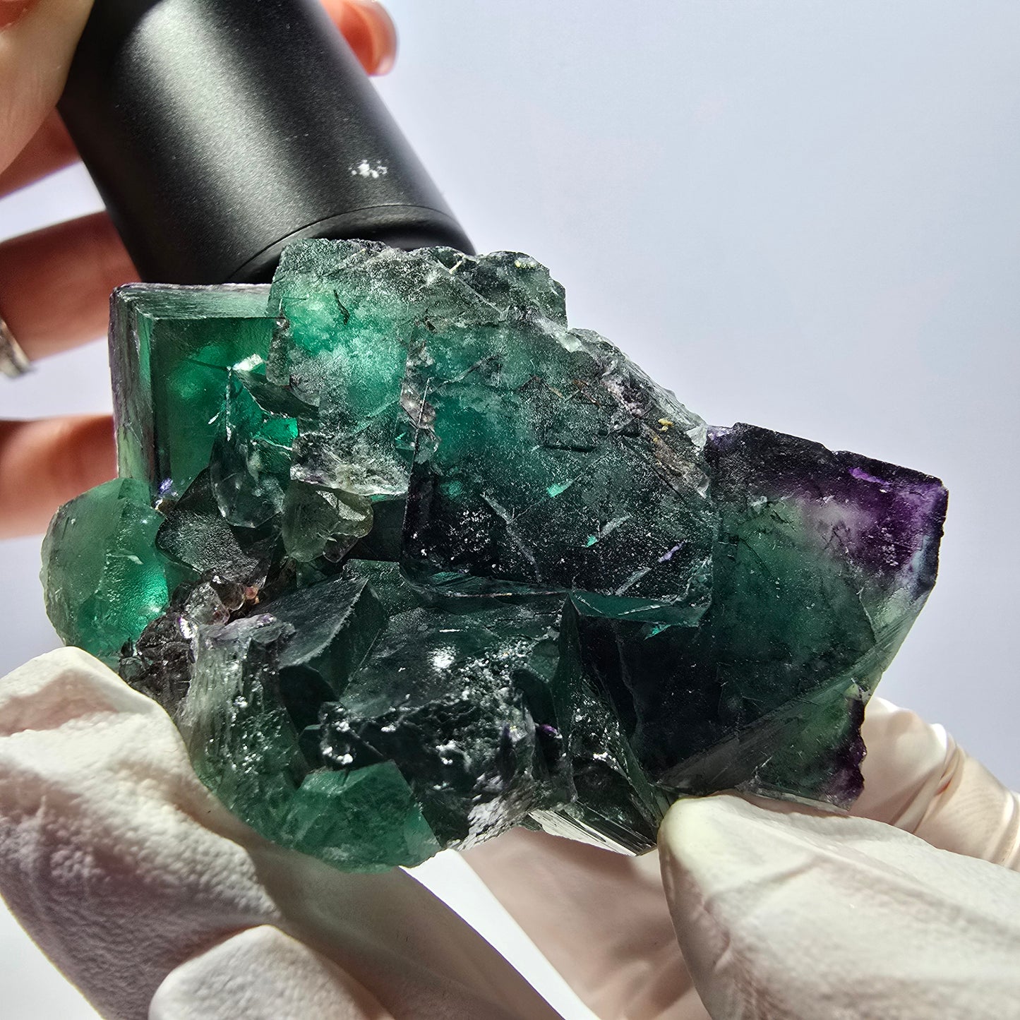 Spécimen de cube de fluorite fantôme, parqueté, vert violet Okorusu, Namibie 62*46*32mm