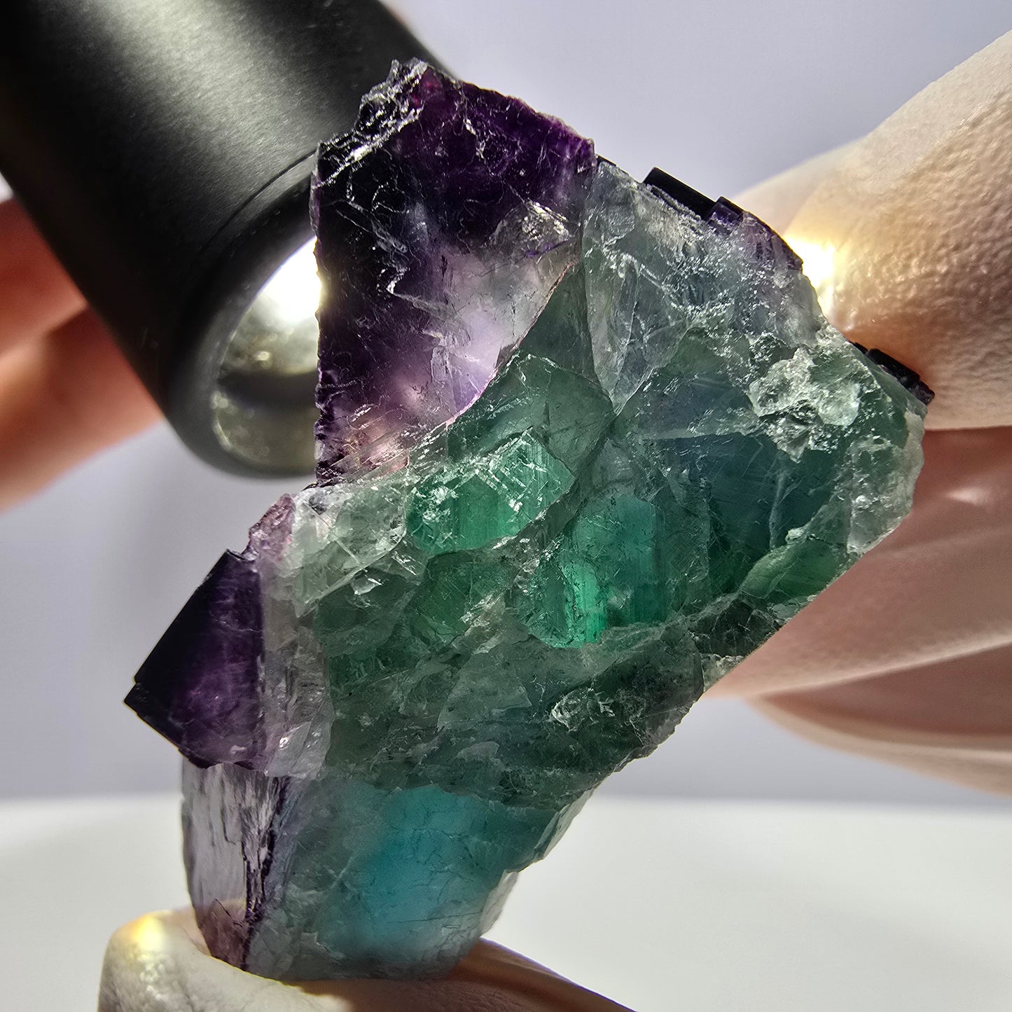 Spécimen de cube de fluorite fantôme vert violet zonal 11:11 Angel Pocket, Namibie 44*32*25mm