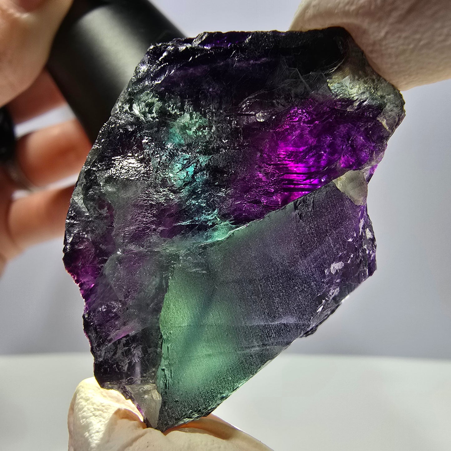 Spécimen de cube de fluorite fantôme vert violet zonal 11:11 Angel Pocket, Namibie 46*36*22mm
