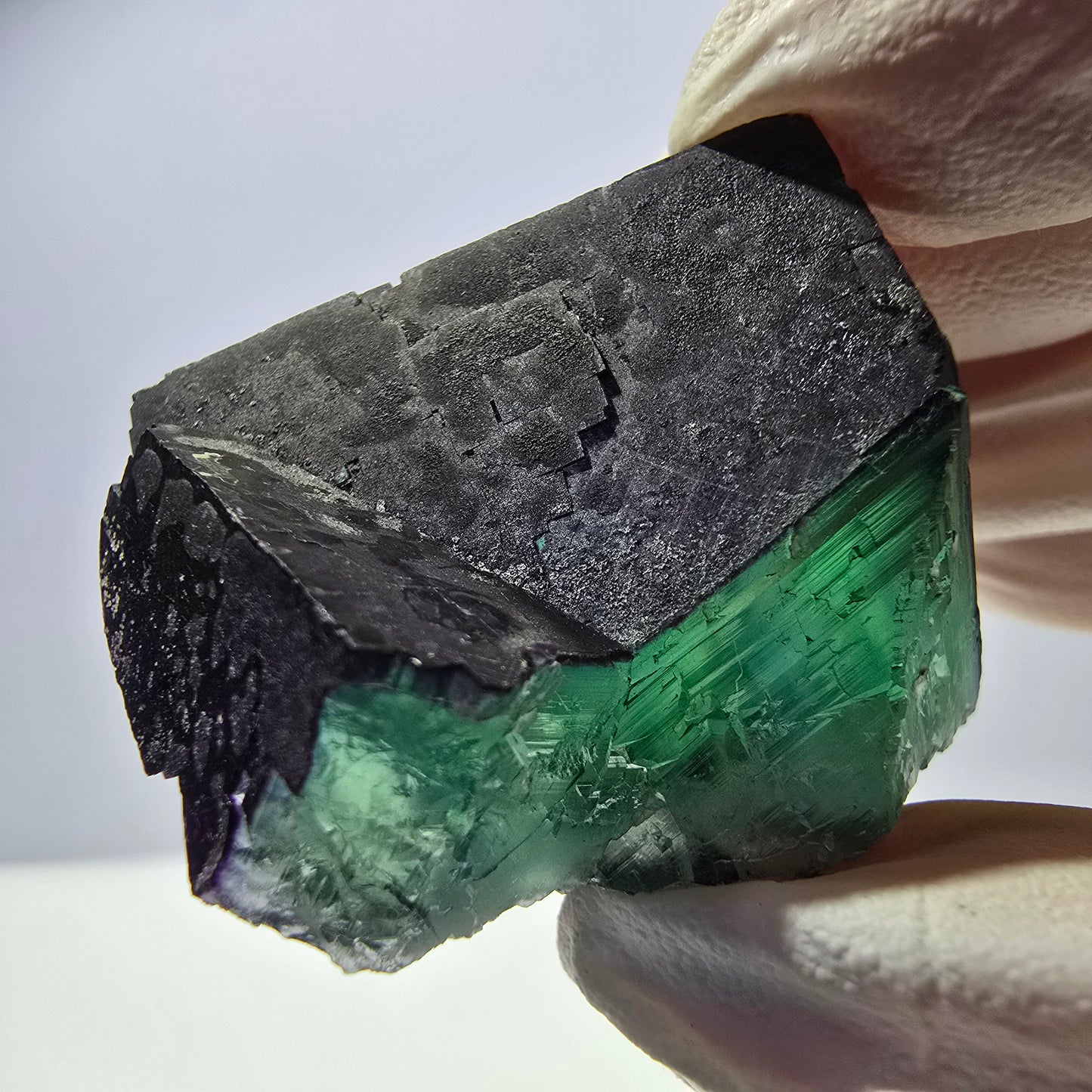 Spécimen de cube de fluorite fantôme vert violet zonal 11:11 Angel Pocket, Namibie 43*31*28mm