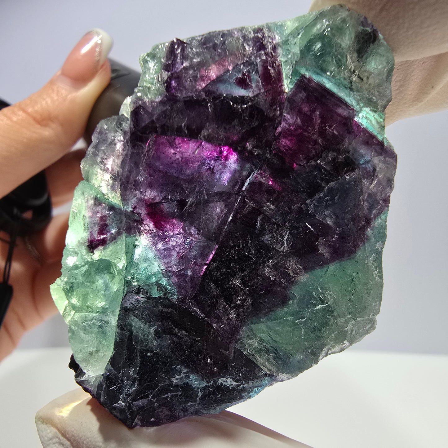 Spécimen de cube de fluorite fantôme vert violet zonal 11:11 Angel Pocket, Namibie 60*39*27mm