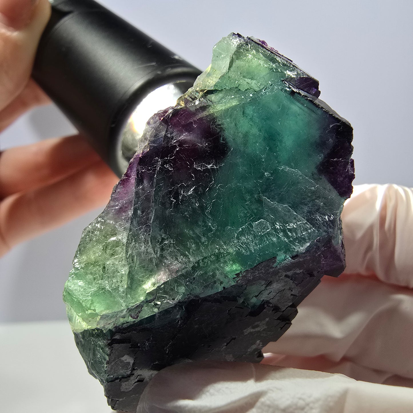 Spécimen de cube de fluorite fantôme vert violet zonal 11:11 Angel Pocket, Namibie 60*39*27mm