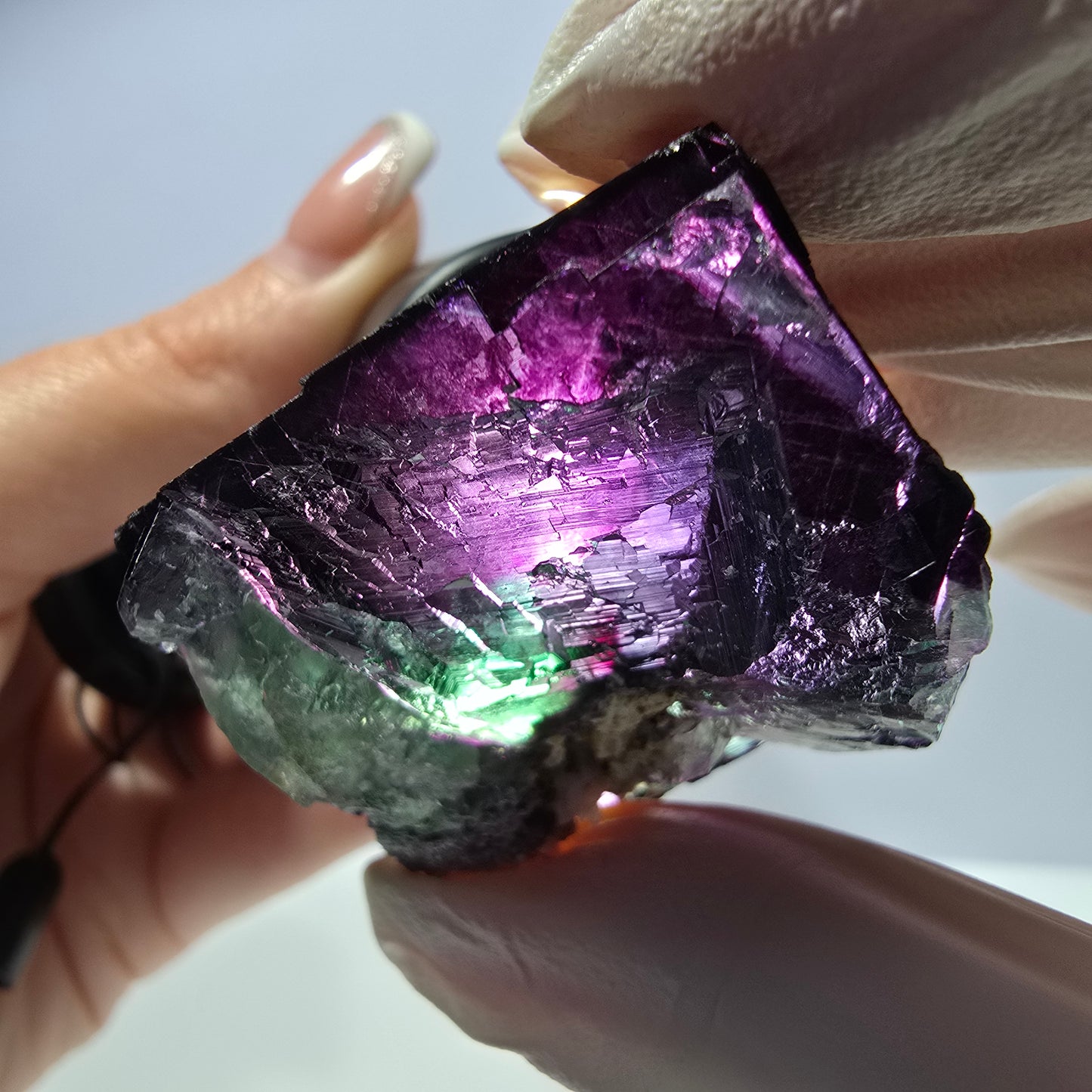Spécimen de cube de fluorite fantôme vert violet zonal 11:11 Angel Pocket, Namibie 33*32*31mm