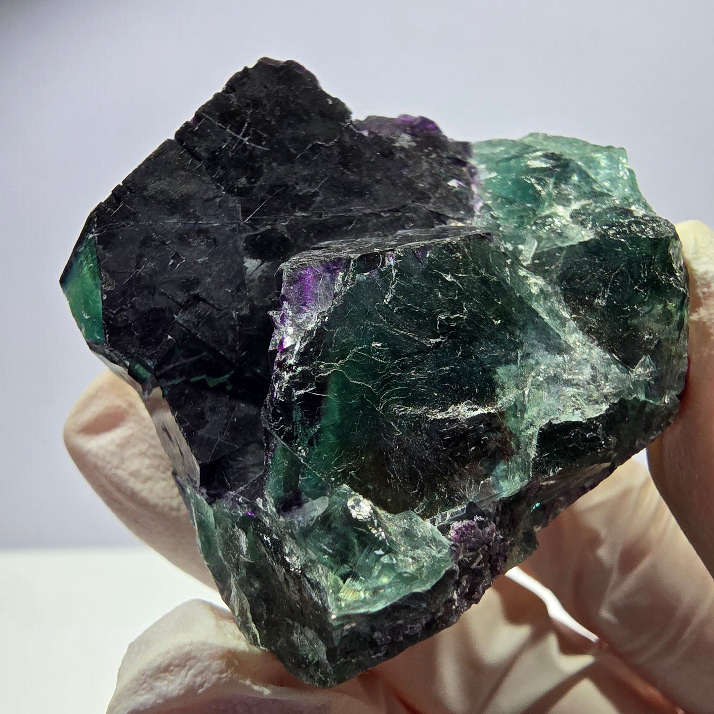 Spécimen de cube de fluorite fantôme vert violet zonal 11:11 Angel Pocket, Namibie 57*48*28mm