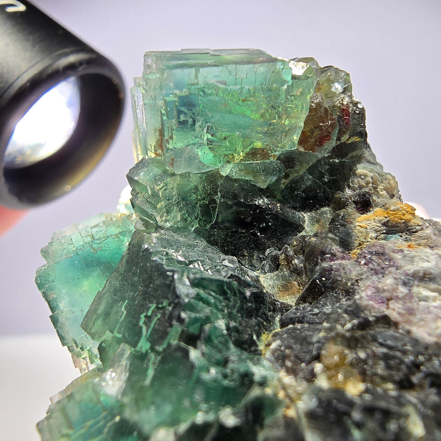 Rare spécimen de cube de fluorite fantôme, parqueté vert Okorusu, Namibie, 61 x 42 x 37 mm