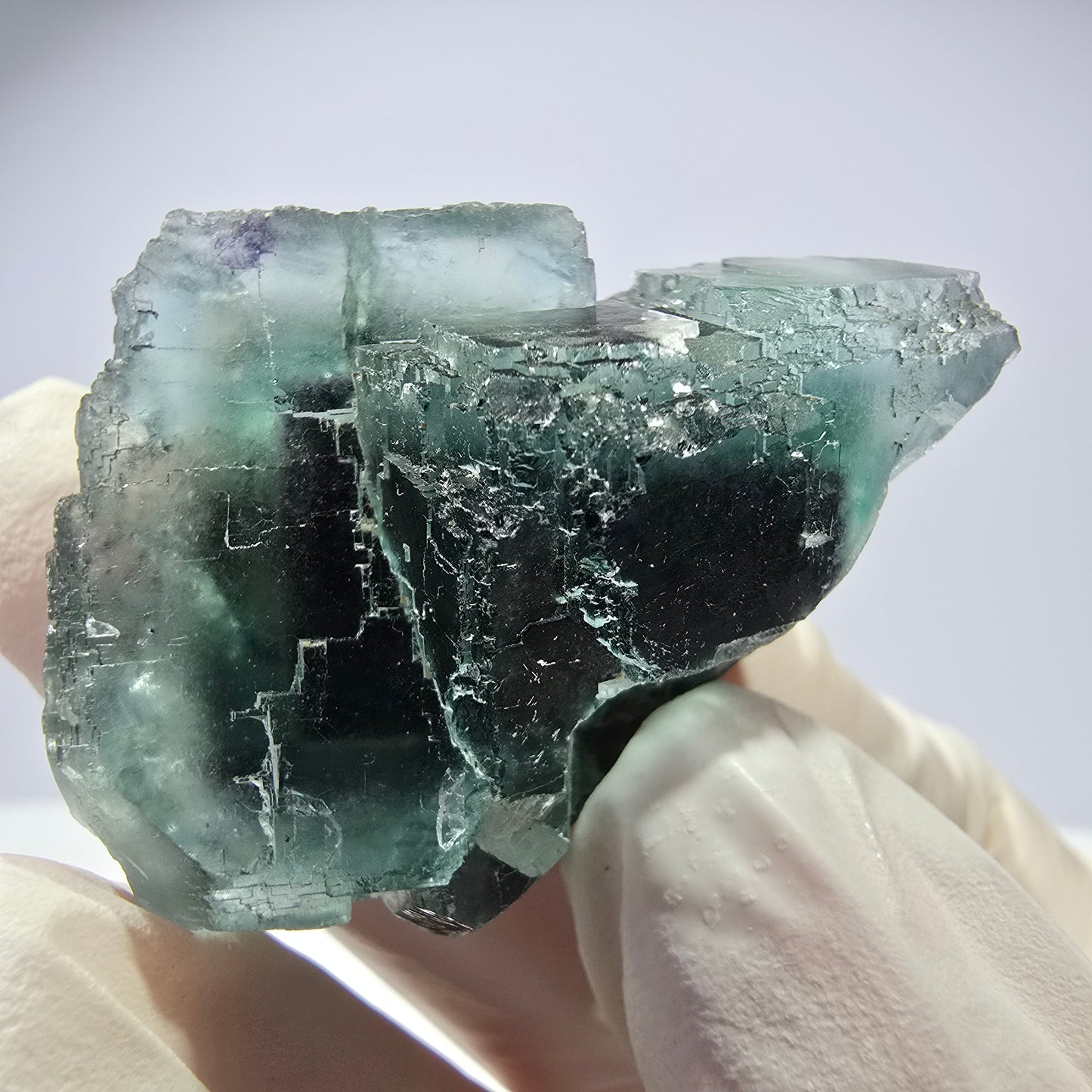 Spécimen de cube de fluorite fantôme parqueté vert violet Okorusu, Namibie 40*29*21mm