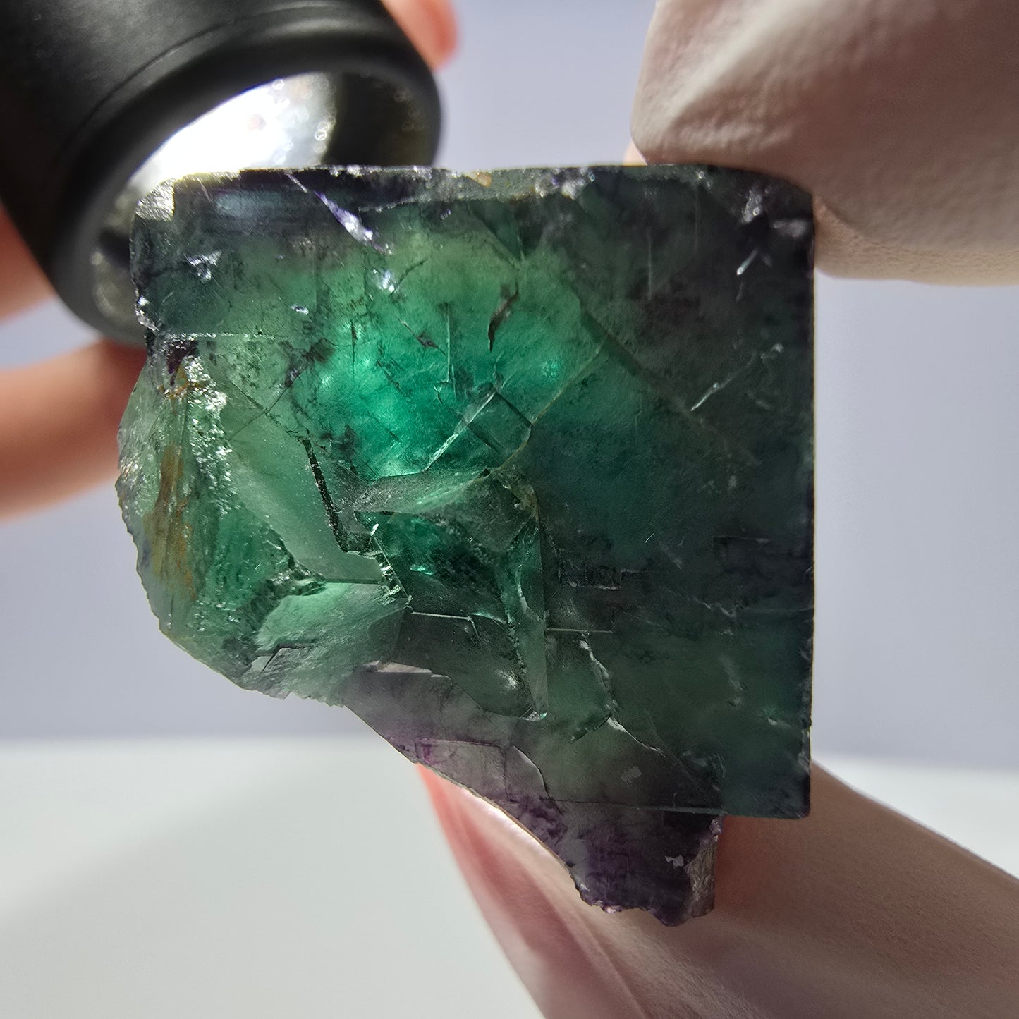 Spécimen de cube de fluorite fantôme parqueté vert violet Okorusu, Namibie 34*31*24mm