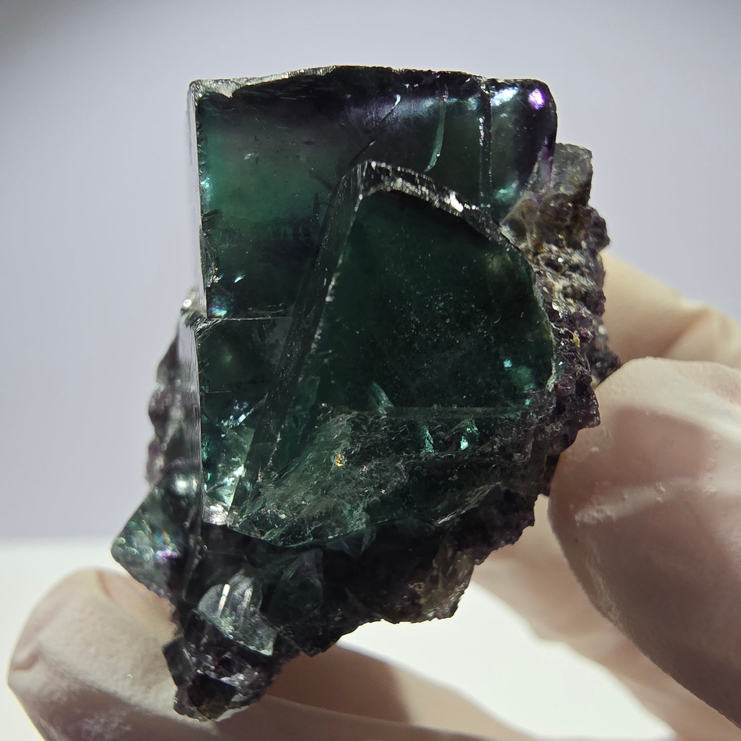 Spécimen de cube de fluorite fantôme parqueté vert violet Okorusu, Namibie 41*34*26mm