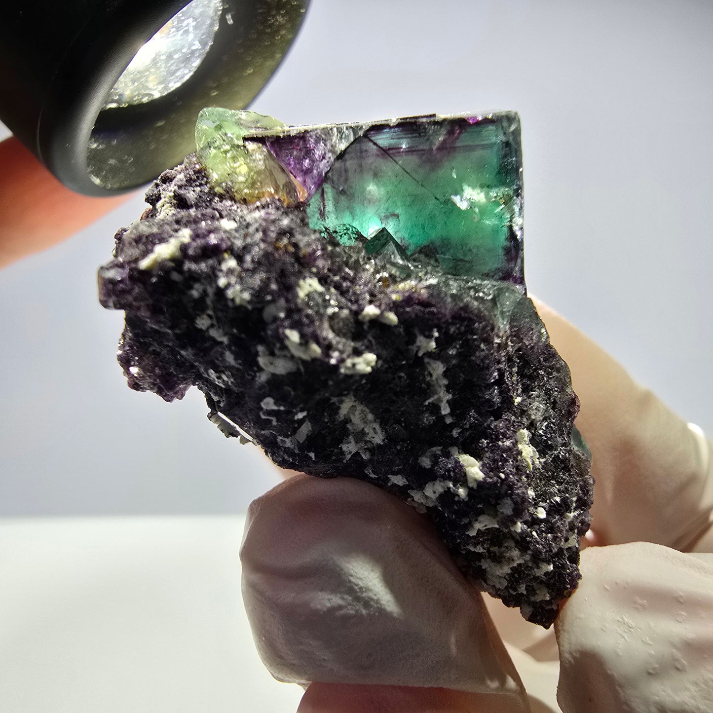 Spécimen de cube de fluorite fantôme parqueté vert violet Okorusu, Namibie 41*34*26mm