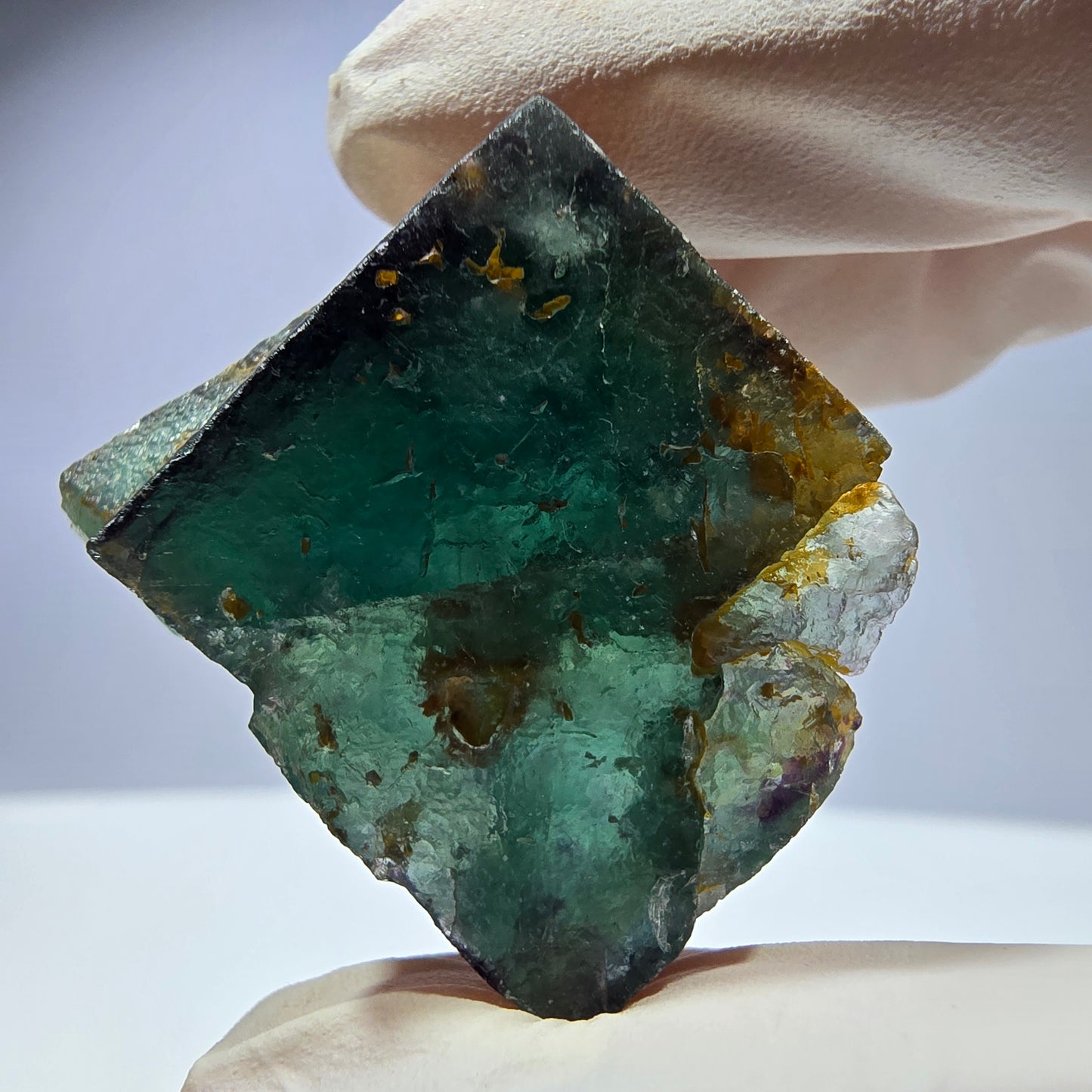 Spécimen de cube de fluorite fantôme parqueté vert violet Okorusu, Namibie 33*28*26mm