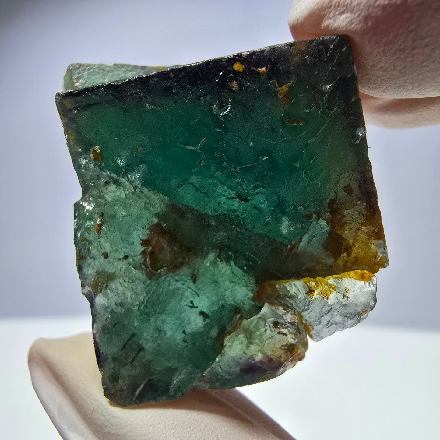 Spécimen de cube de fluorite fantôme parqueté vert violet Okorusu, Namibie 33*28*26mm