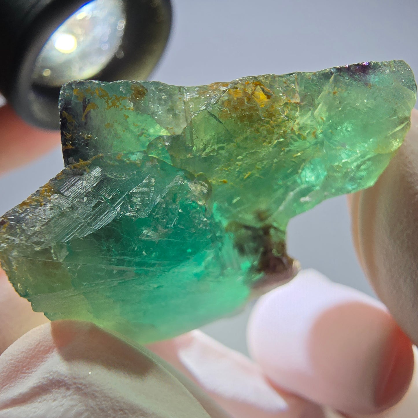 Spécimen de cube de fluorite fantôme parqueté vert violet Okorusu, Namibie 33*28*26mm