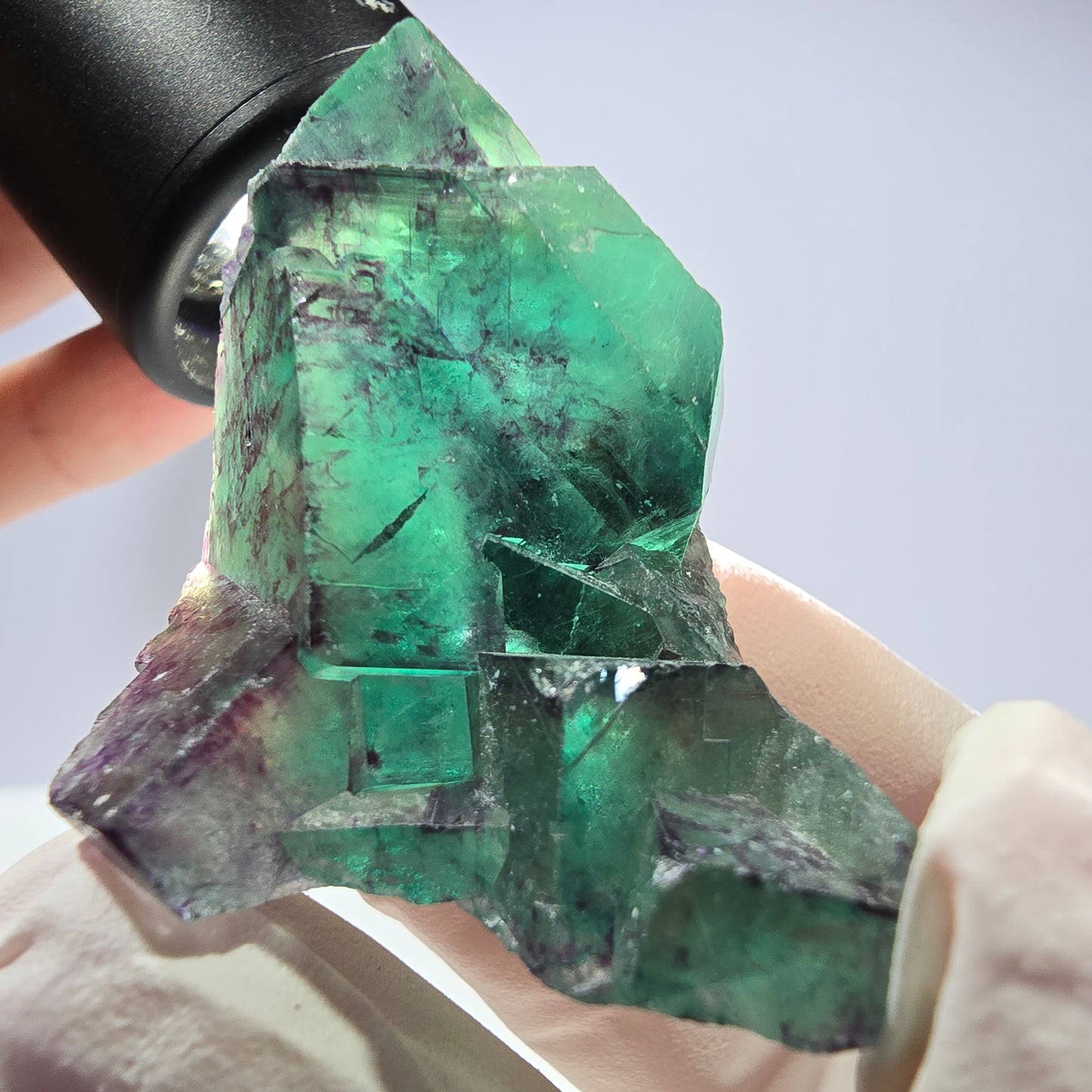 Spécimen de cube de fluorite fantôme parqueté vert violet Okorusu, Namibie 46*34*32mm