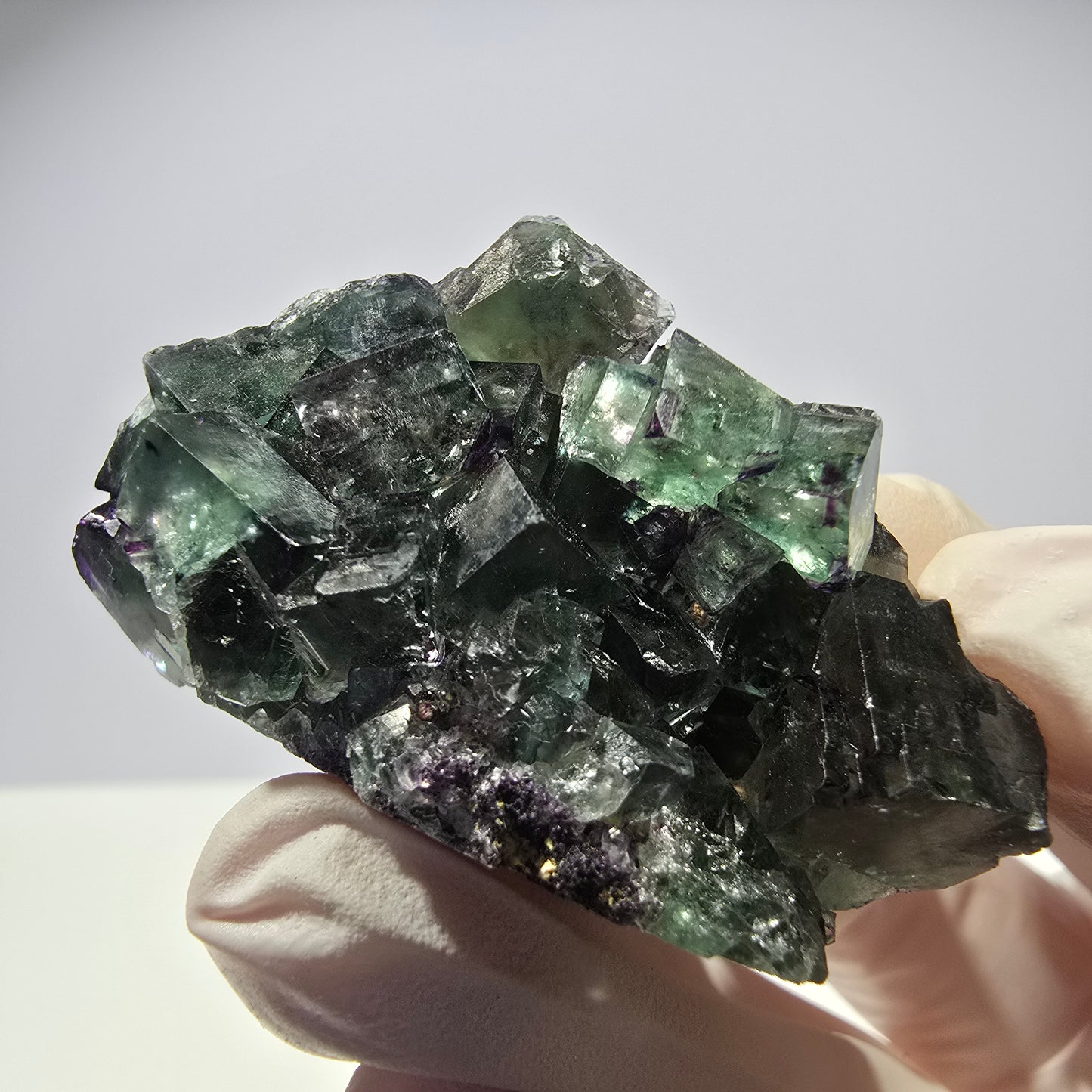 Spécimen de cube de fluorite fantôme parqueté vert violet Okorusu, Namibie 51*31*22mm