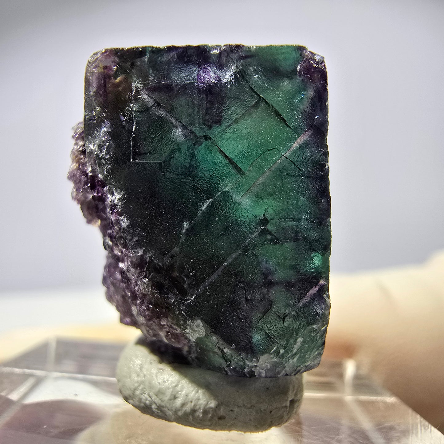 Rare cube de fluorite fantôme parqueté vert violet Okorusu Namibie 20*15*13mm