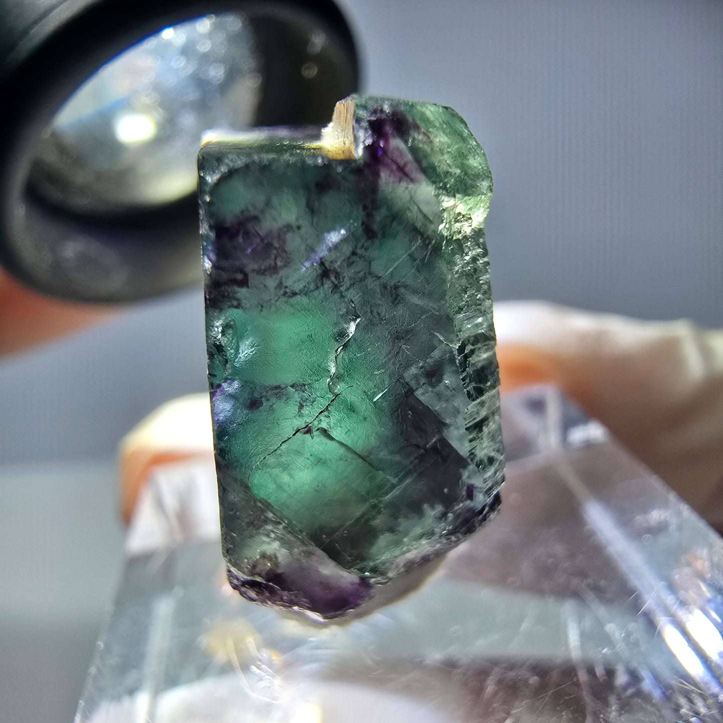 Rare cube de fluorite fantôme parqueté vert violet Okorusu Namibie 24*20*10mm
