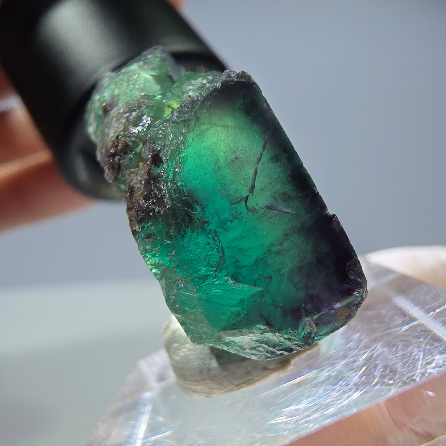 Rare cube de fluorite fantôme parqueté vert violet Okorusu Namibie 25*21*11mm