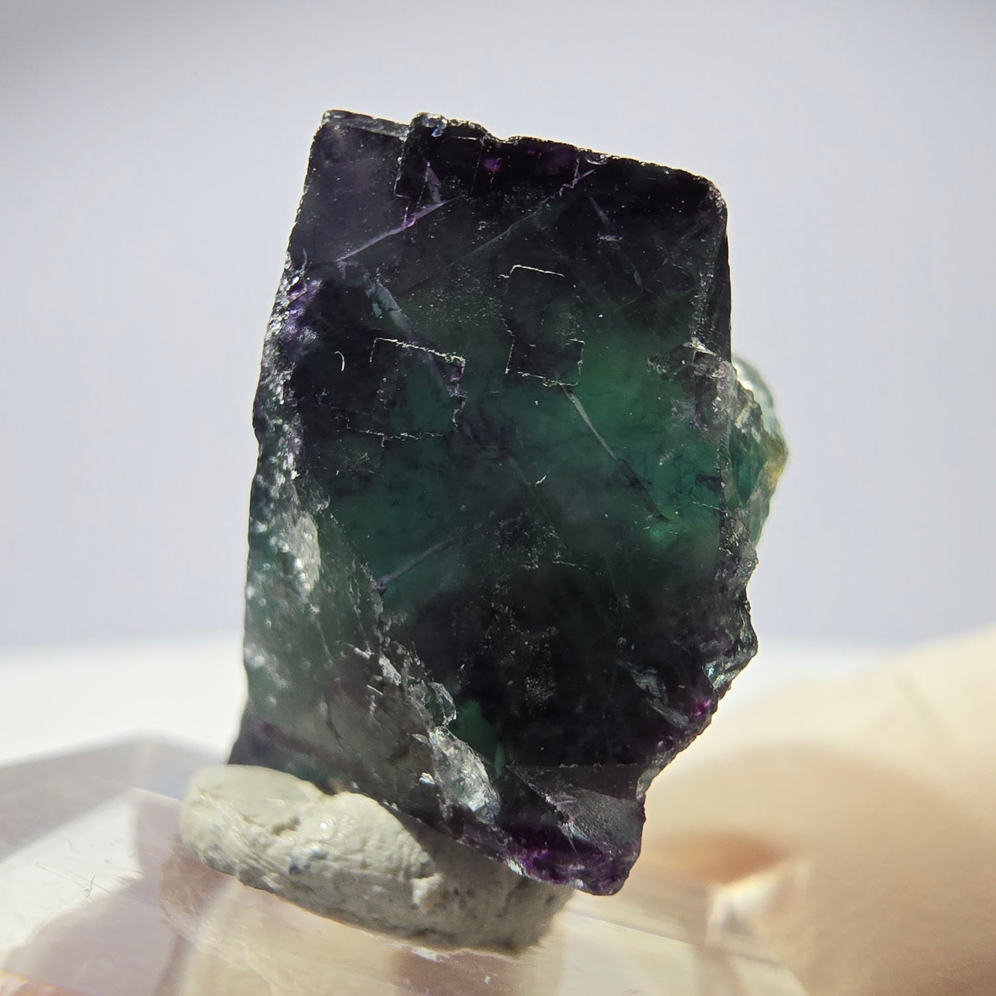 Rare cube de fluorite fantôme parqueté vert violet Okorusu Namibie 23*21*13mm