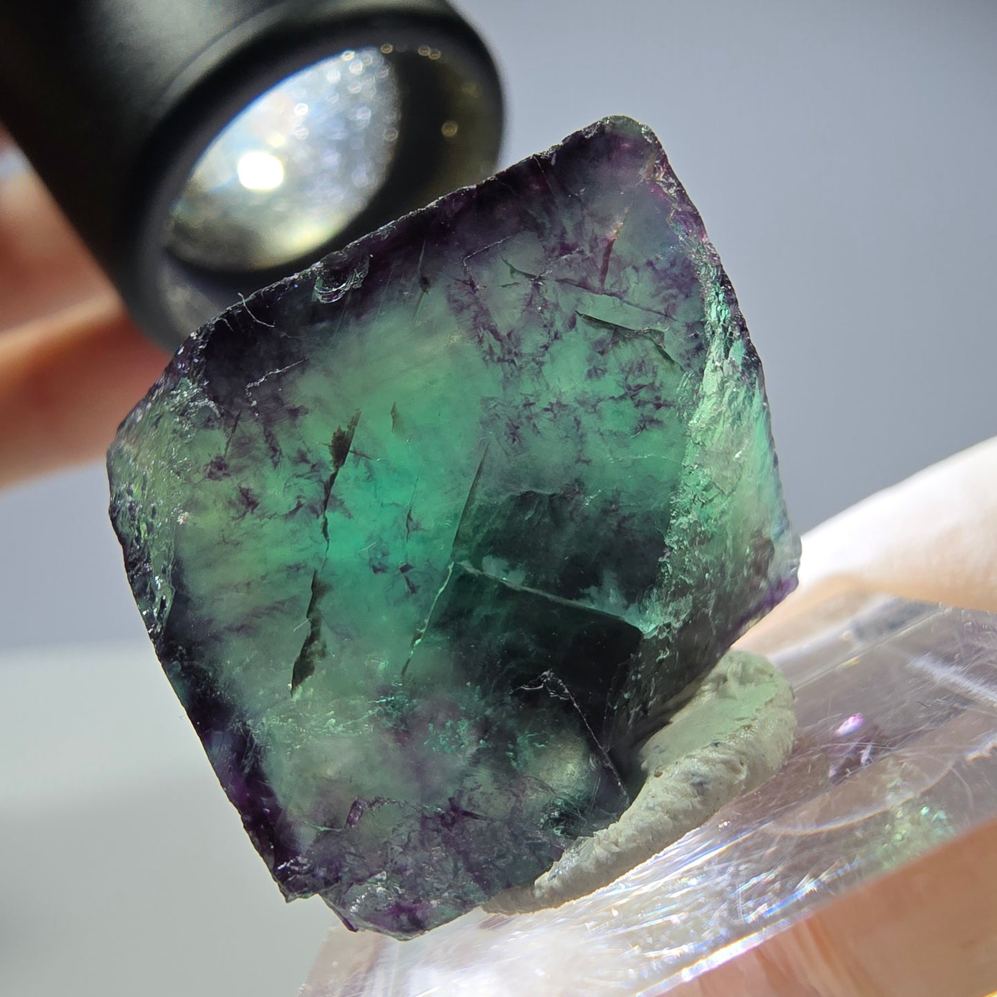 Rare cube de fluorite fantôme parqueté vert violet Okorusu Namibie 23*21*13mm