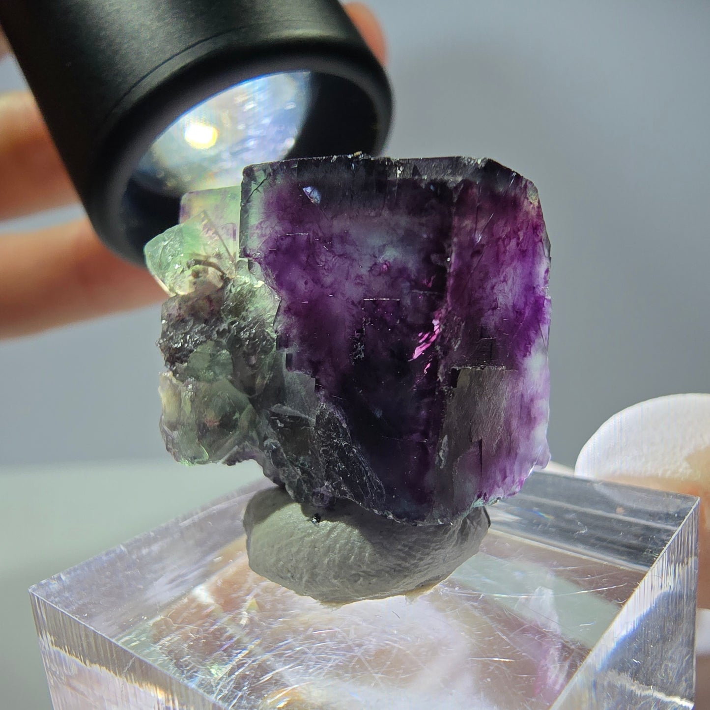 Rare cube de fluorite fantôme parqueté vert violet Okorusu Namibie 23*21*14mm