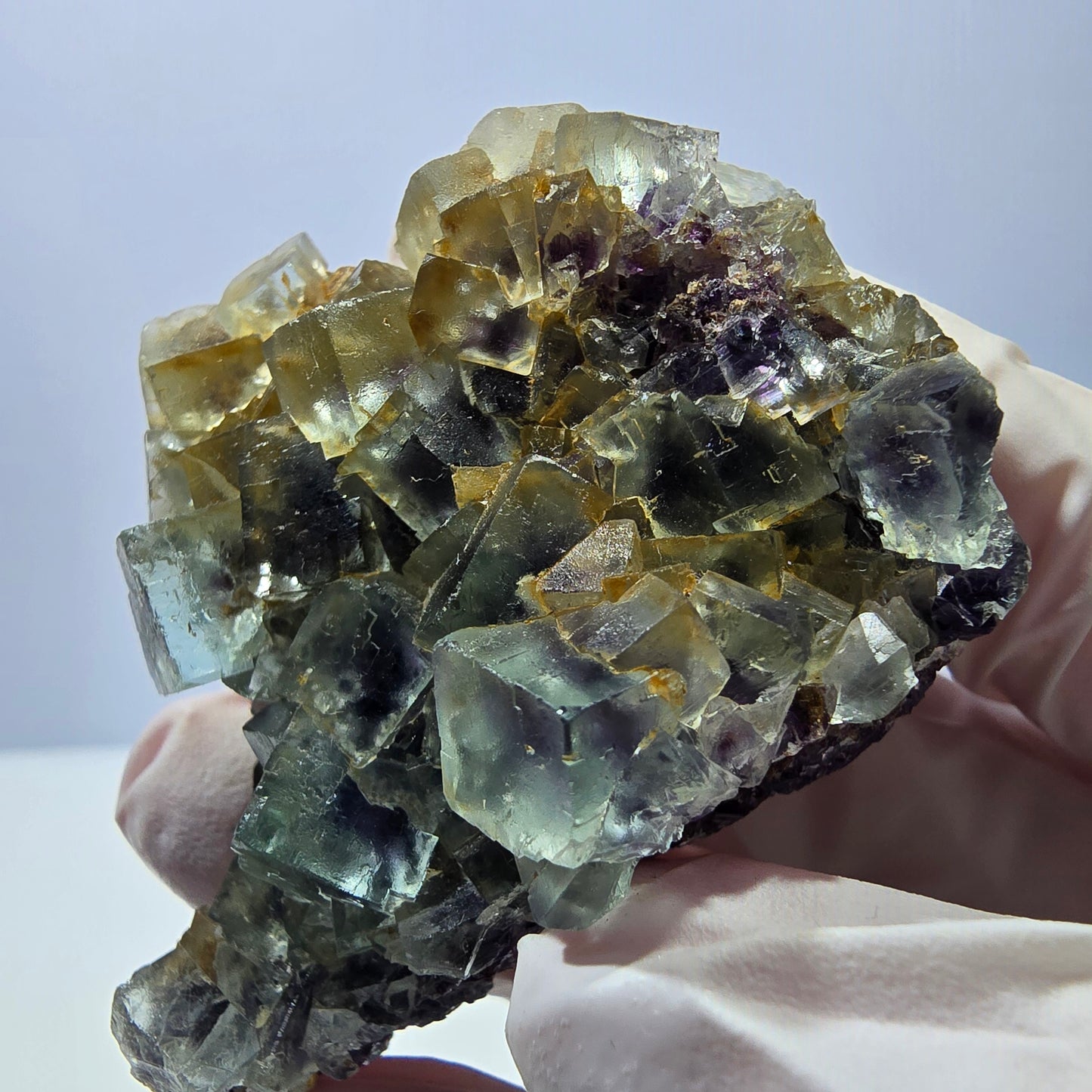 Spécimen de cube de fluorite fantôme transparente, vert-violet, Okorusu, Namibie, 54 x 41 x 22 mm