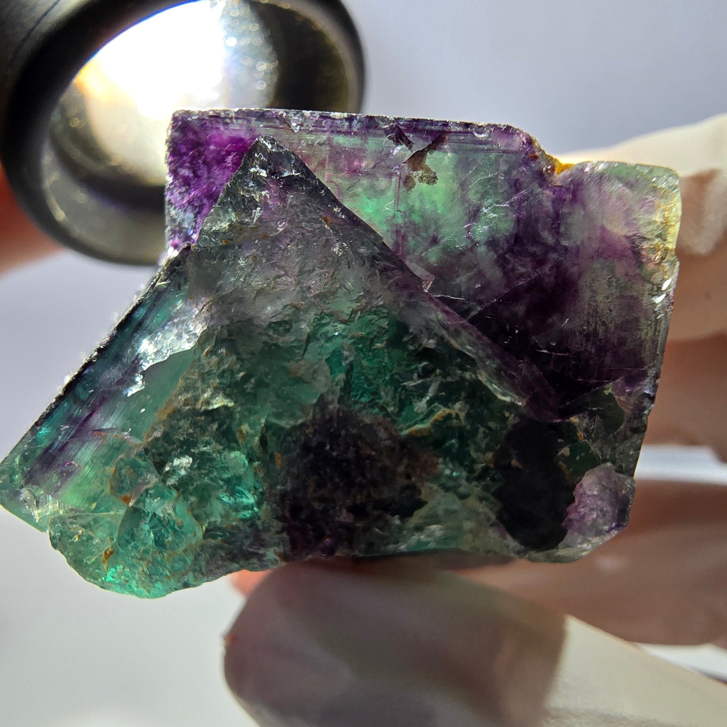 Spécimen de cube de fluorite fantôme parqueté vert violet Okorusu, Namibie 45*40*33mm