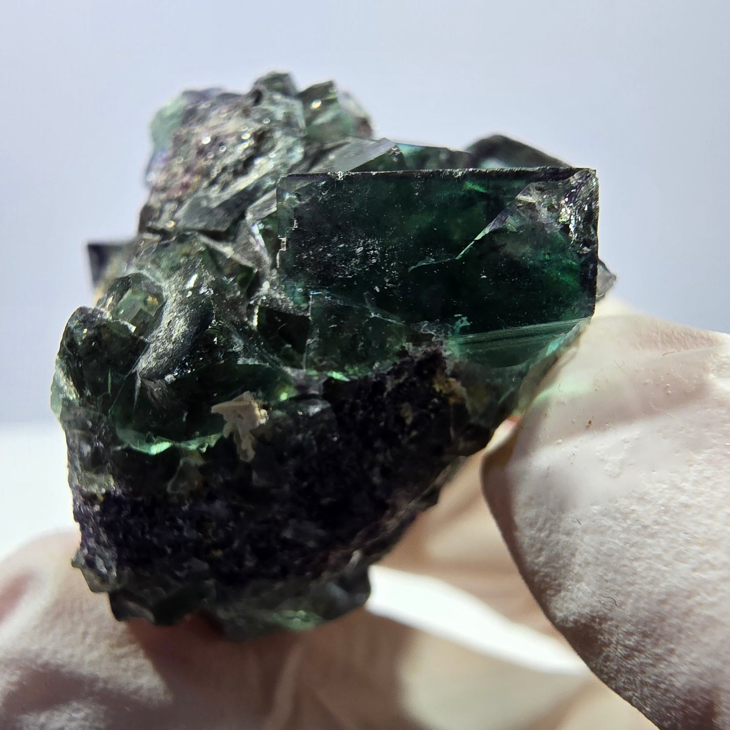 Spécimen de cube de fluorite fantôme parqueté vert violet Okorusu, Namibie 50*34*31mm