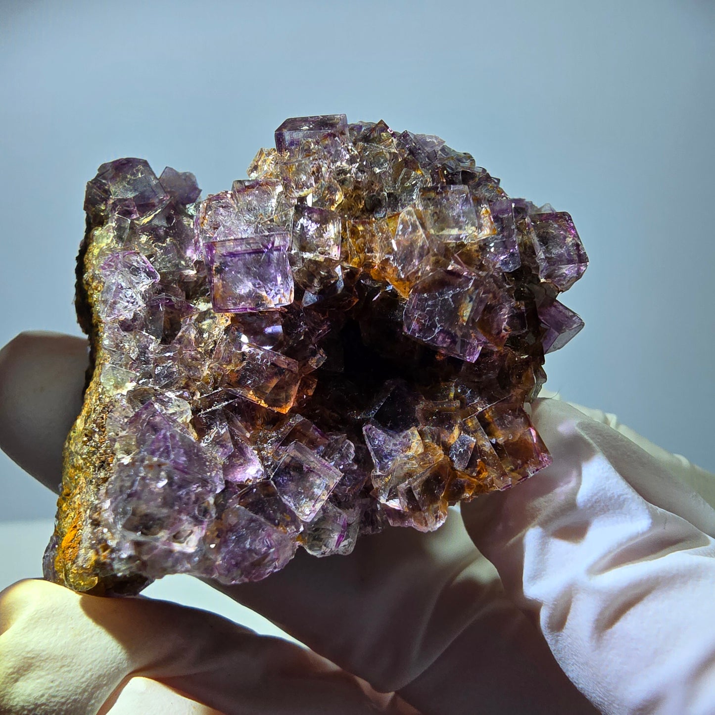 Rare spécimen de cube de fluorite fantôme, violet-jaune, Okorusu, Namibie, 59 x 47 x 32 mm
