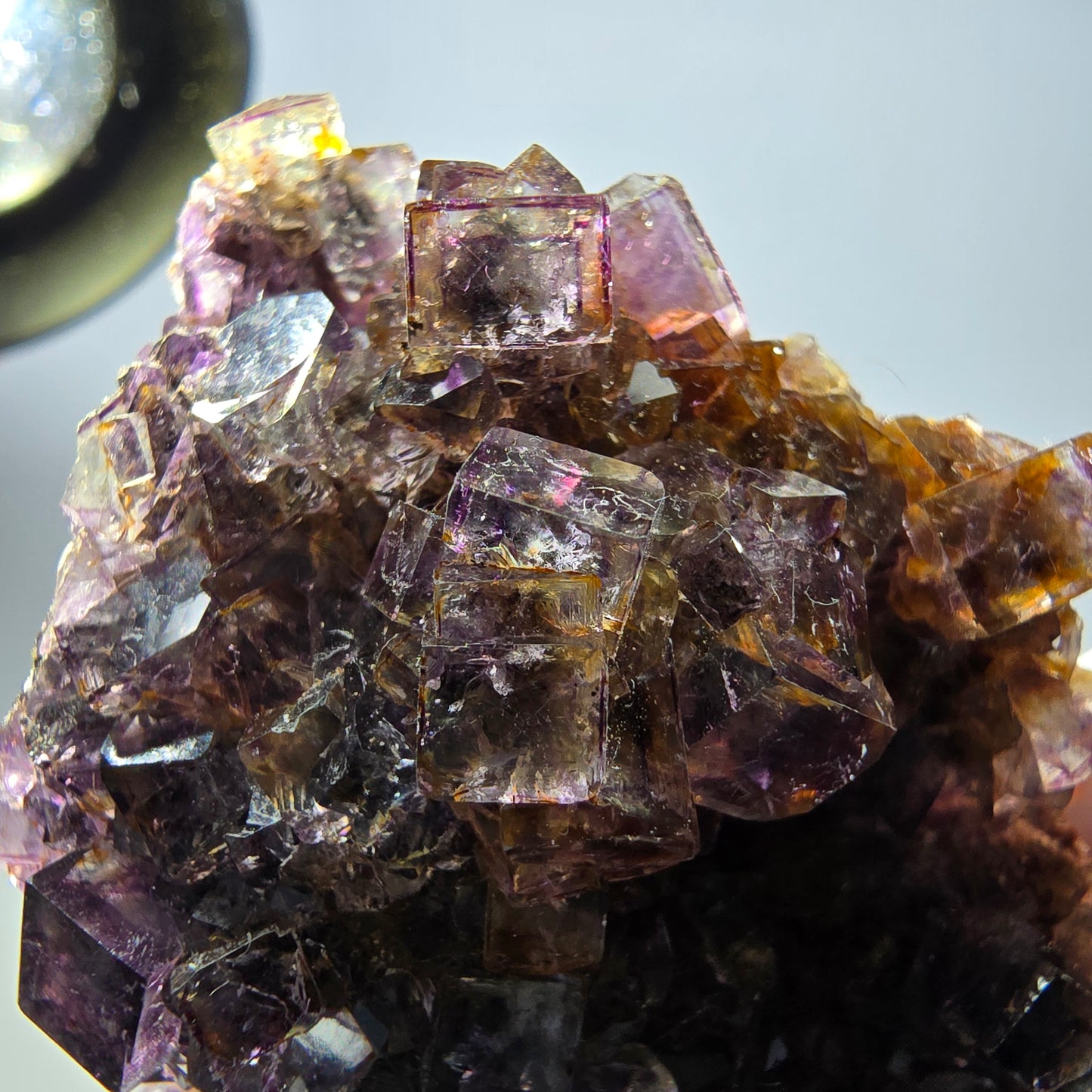 Rare spécimen de cube de fluorite fantôme, violet-jaune, Okorusu, Namibie, 59 x 47 x 32 mm