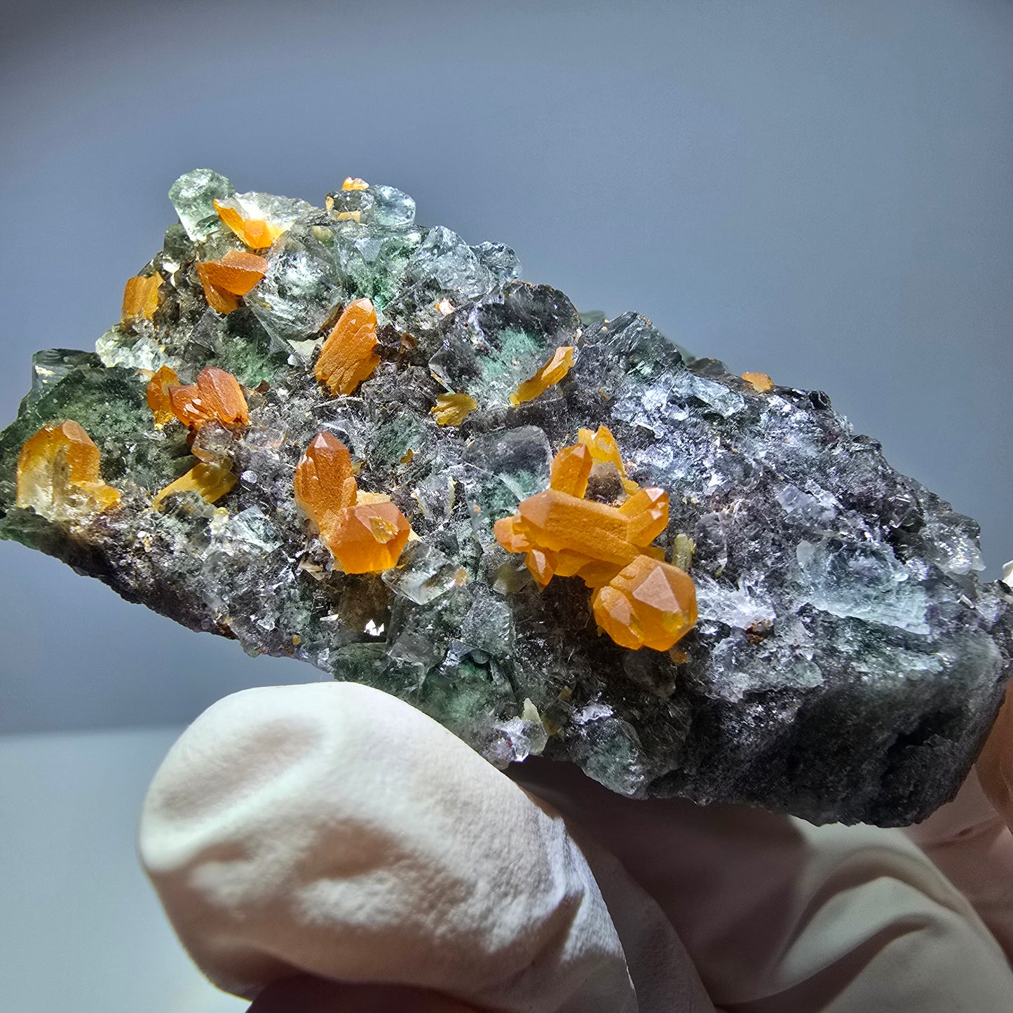Cube de fluorite fantôme, spécimen de quartz ferreux rouge, Okorusu, Namibie, 58 x 38 x 19 mm