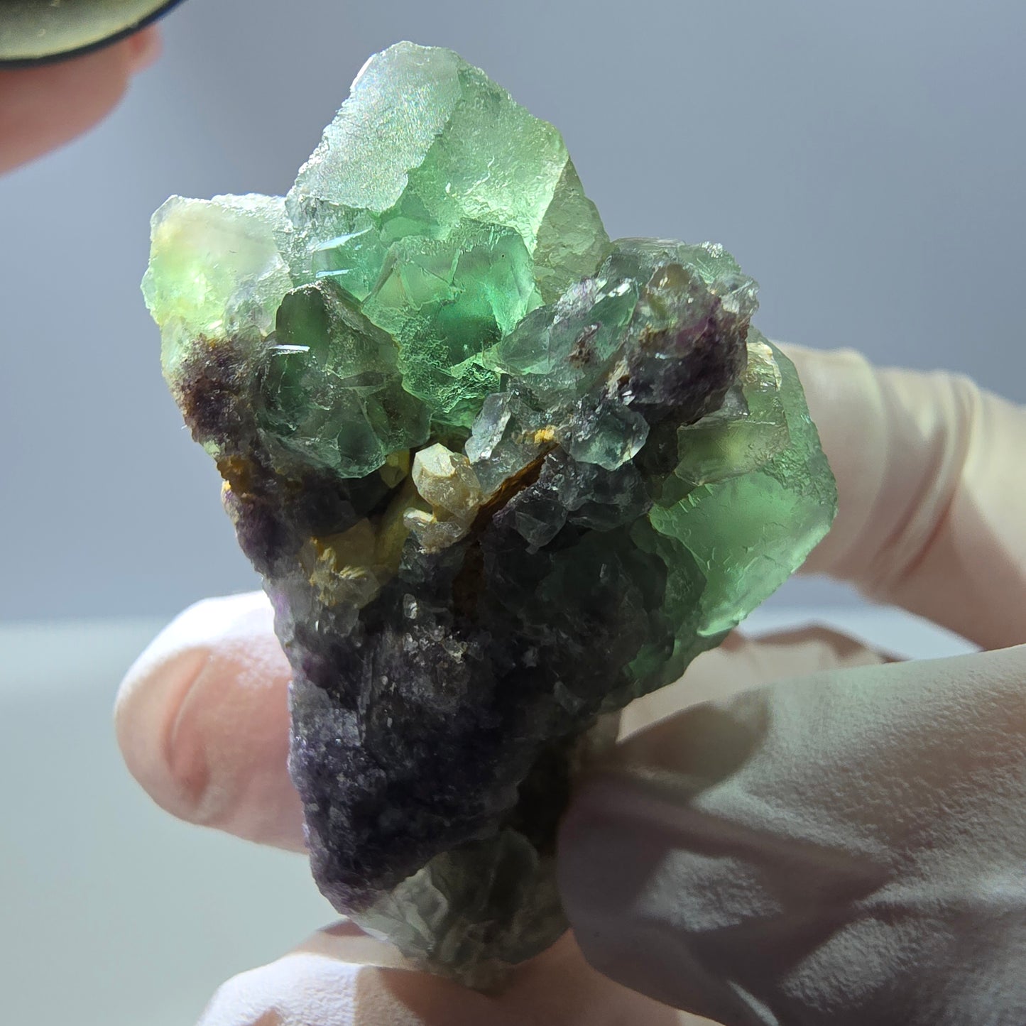 Rare cube de fluorite fantôme, spécimen de quartz vert violet Okorusu Namibie 47 x 28 x 25 mm