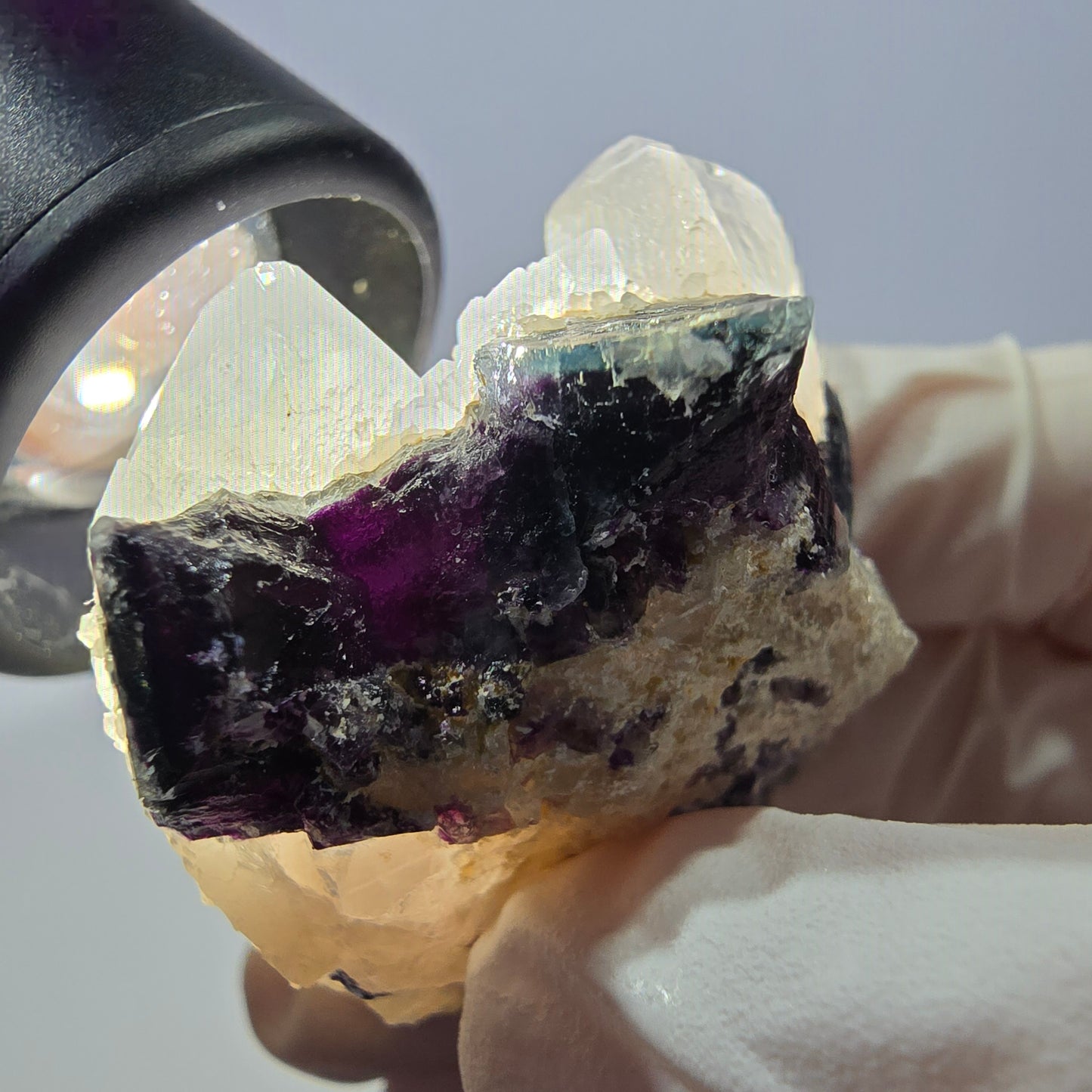 Rare cube de fluorite fantôme, spécimen de quartz vert violet Okorusu Namibie 49*41*29mm