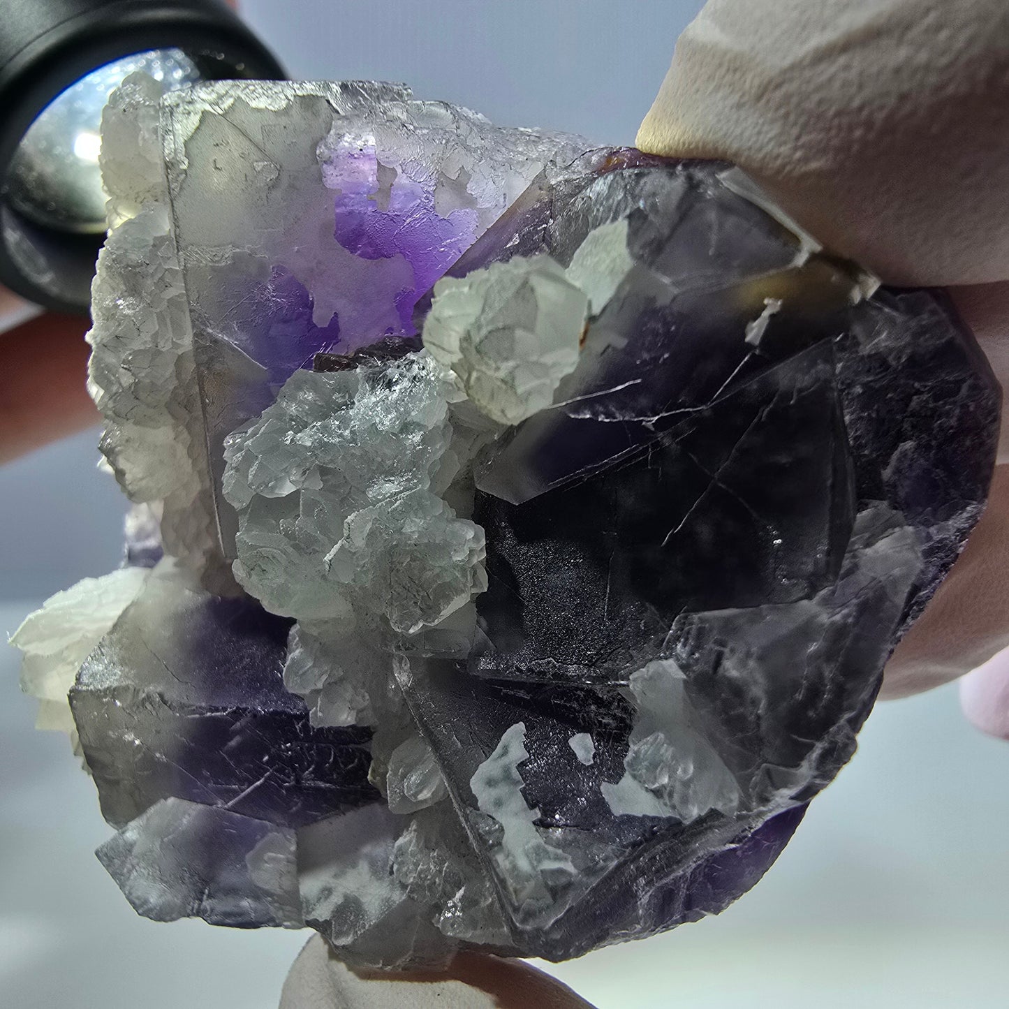 Rare cube de fluorite fantôme, spécimen de quartz violet Okorusu, Namibie, 53 x 42 x 24 mm