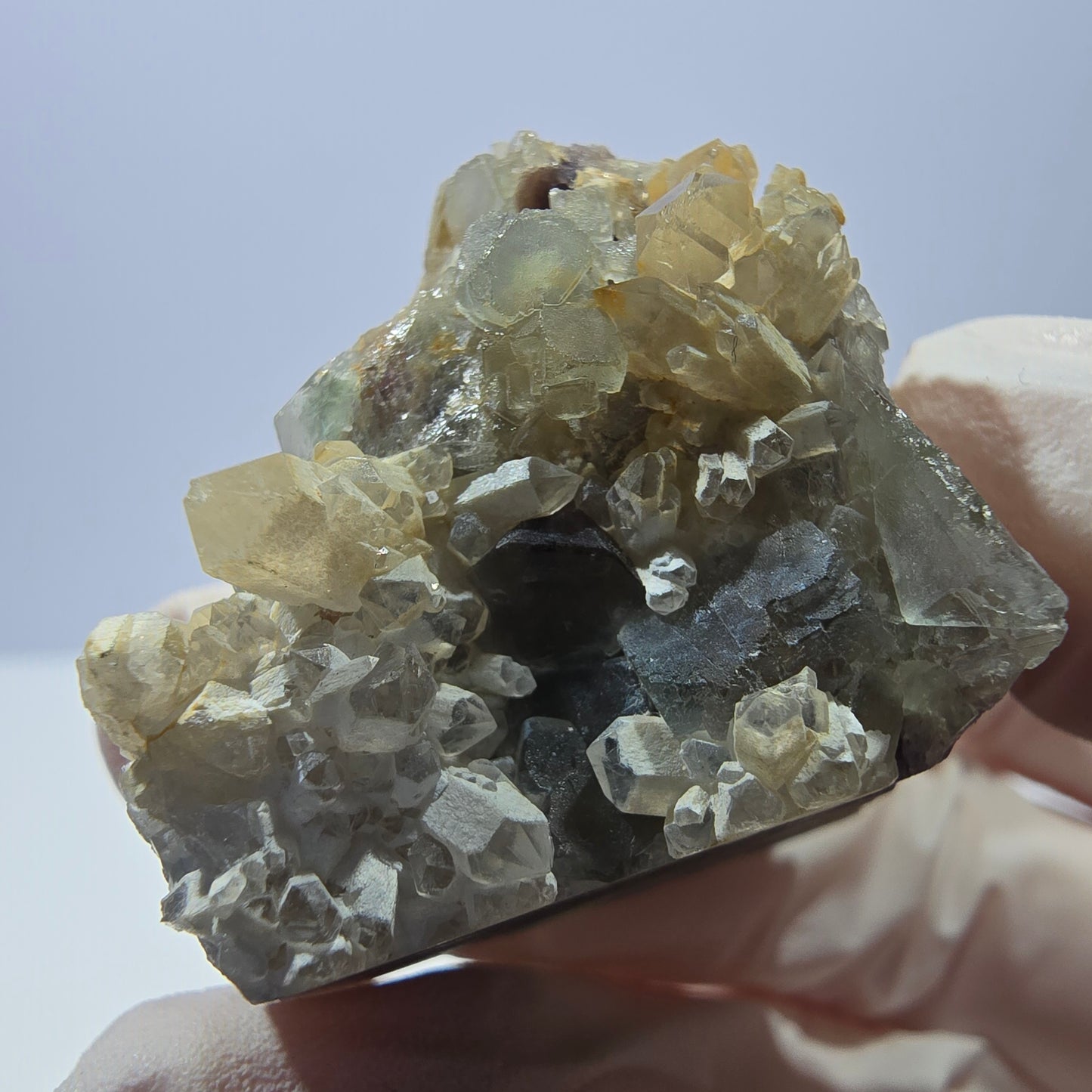 Rare cube de fluorite fantôme, spécimen de quartz vert Okorusu, Namibie, 43 x 34 x 29 mm
