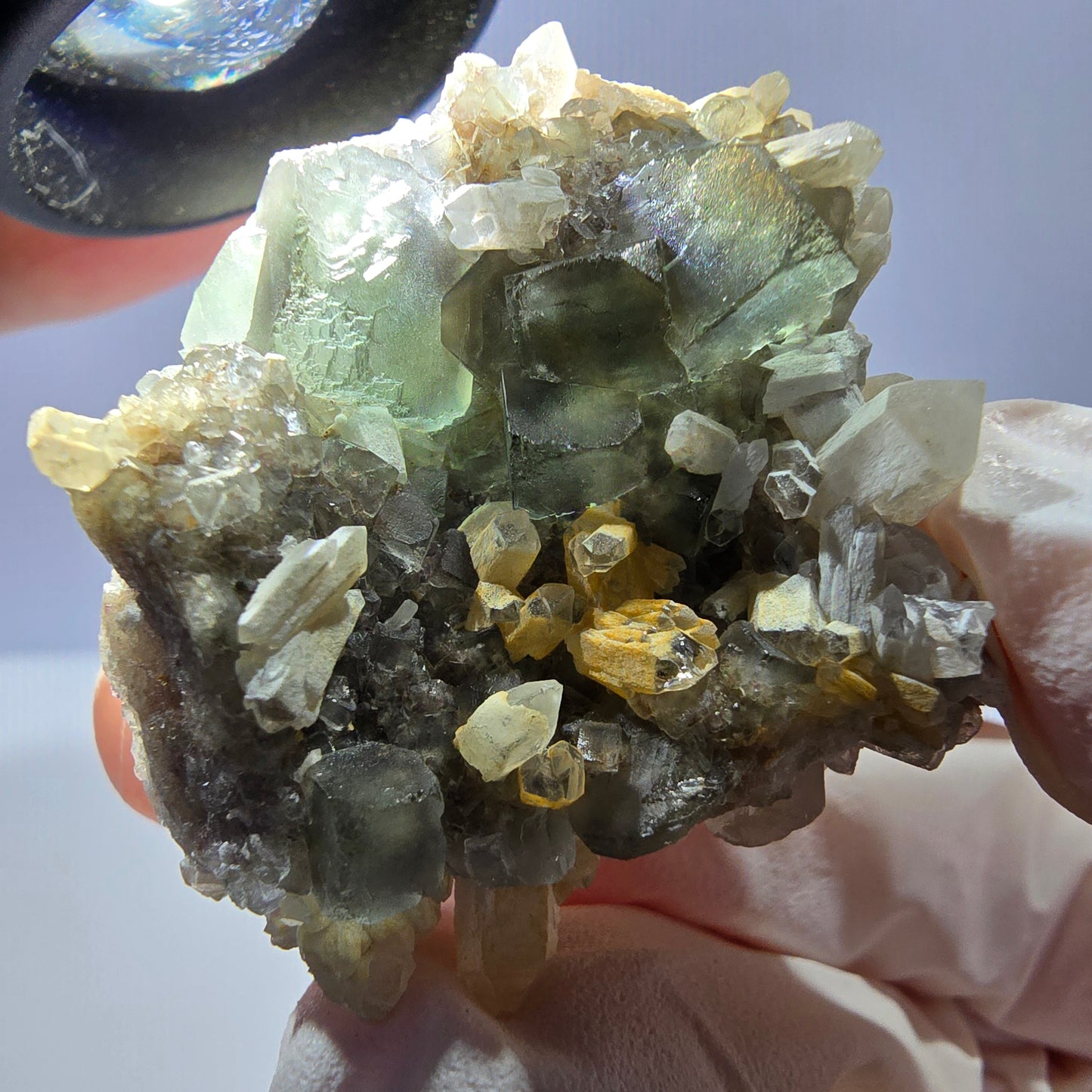 Rare cube de fluorite fantôme, spécimen de quartz vert Okorusu, Namibie, 43 x 34 x 29 mm